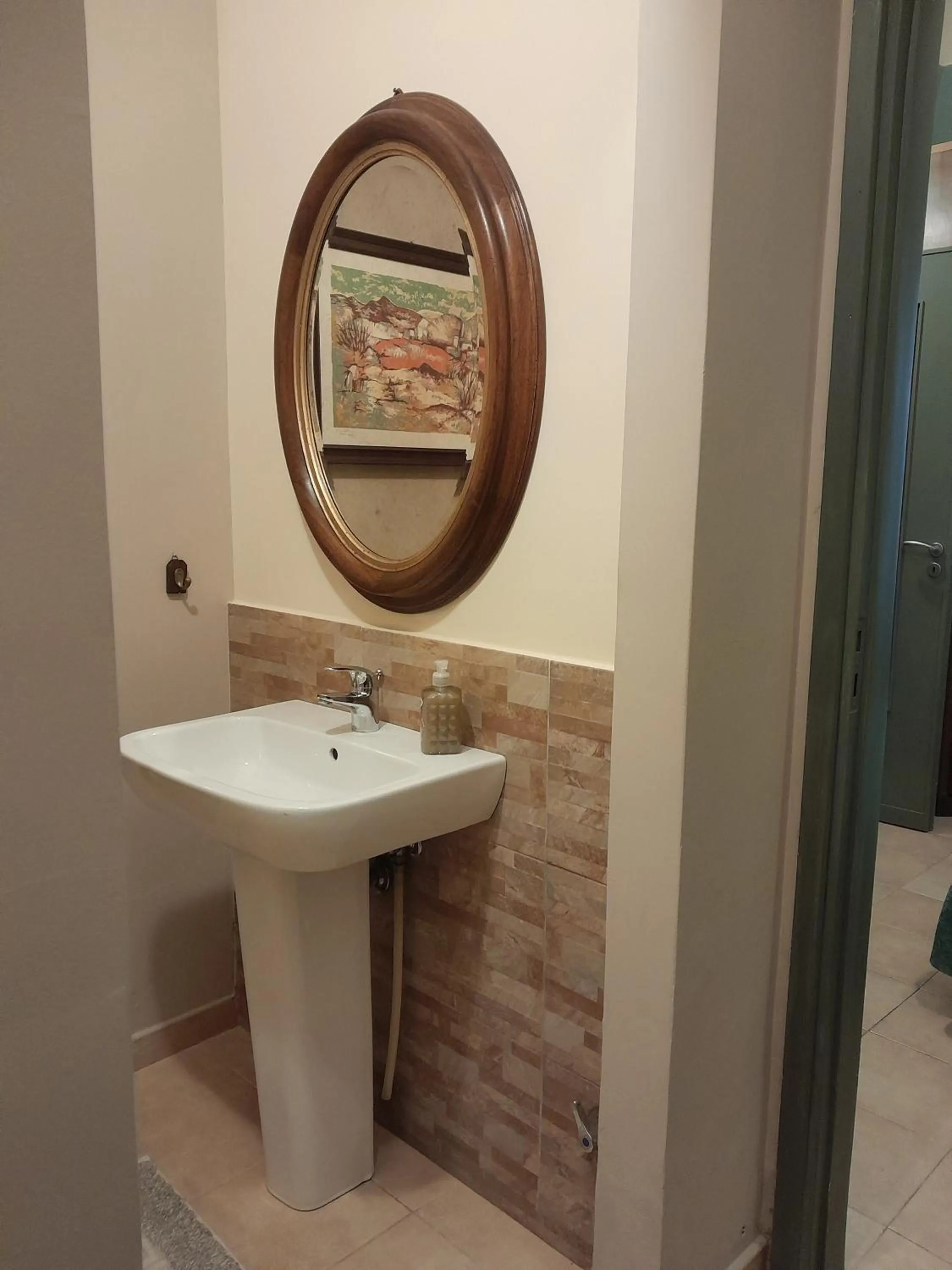 Bathroom in Casa Castelli Holiday Apartment