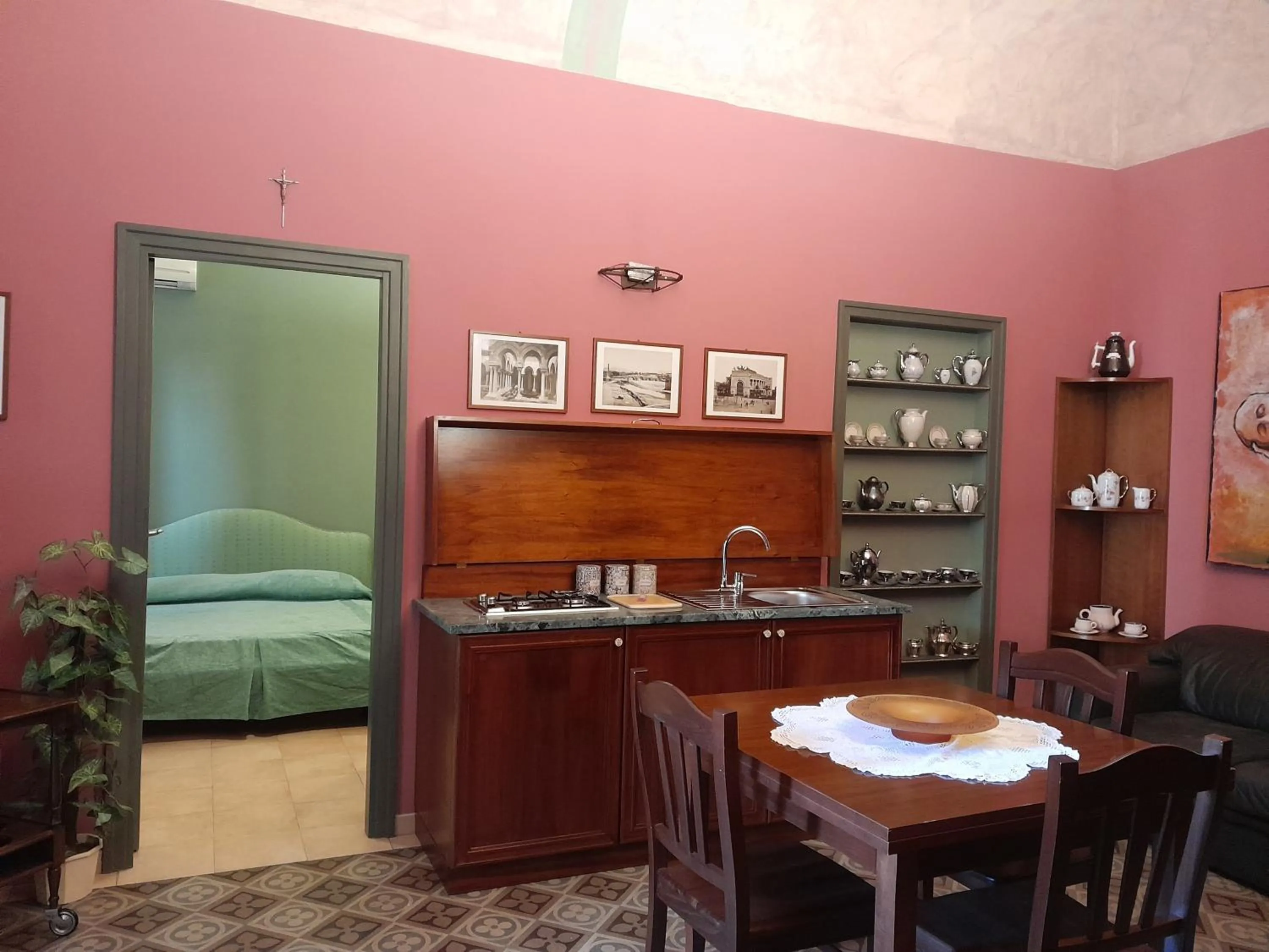 Communal lounge/ TV room in Casa Castelli Holiday Apartment