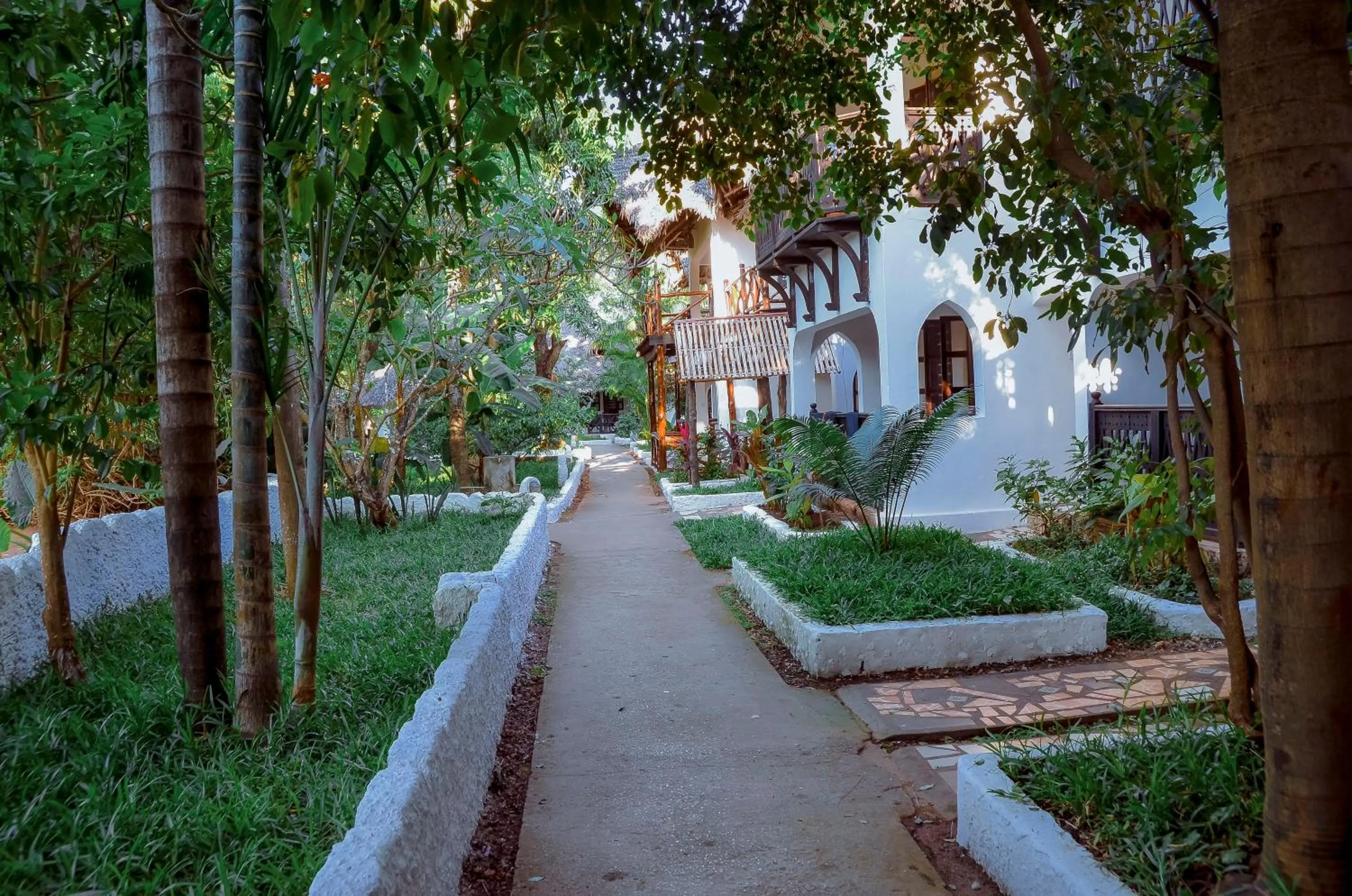 Garden view in Langi Langi Beach Bungalows