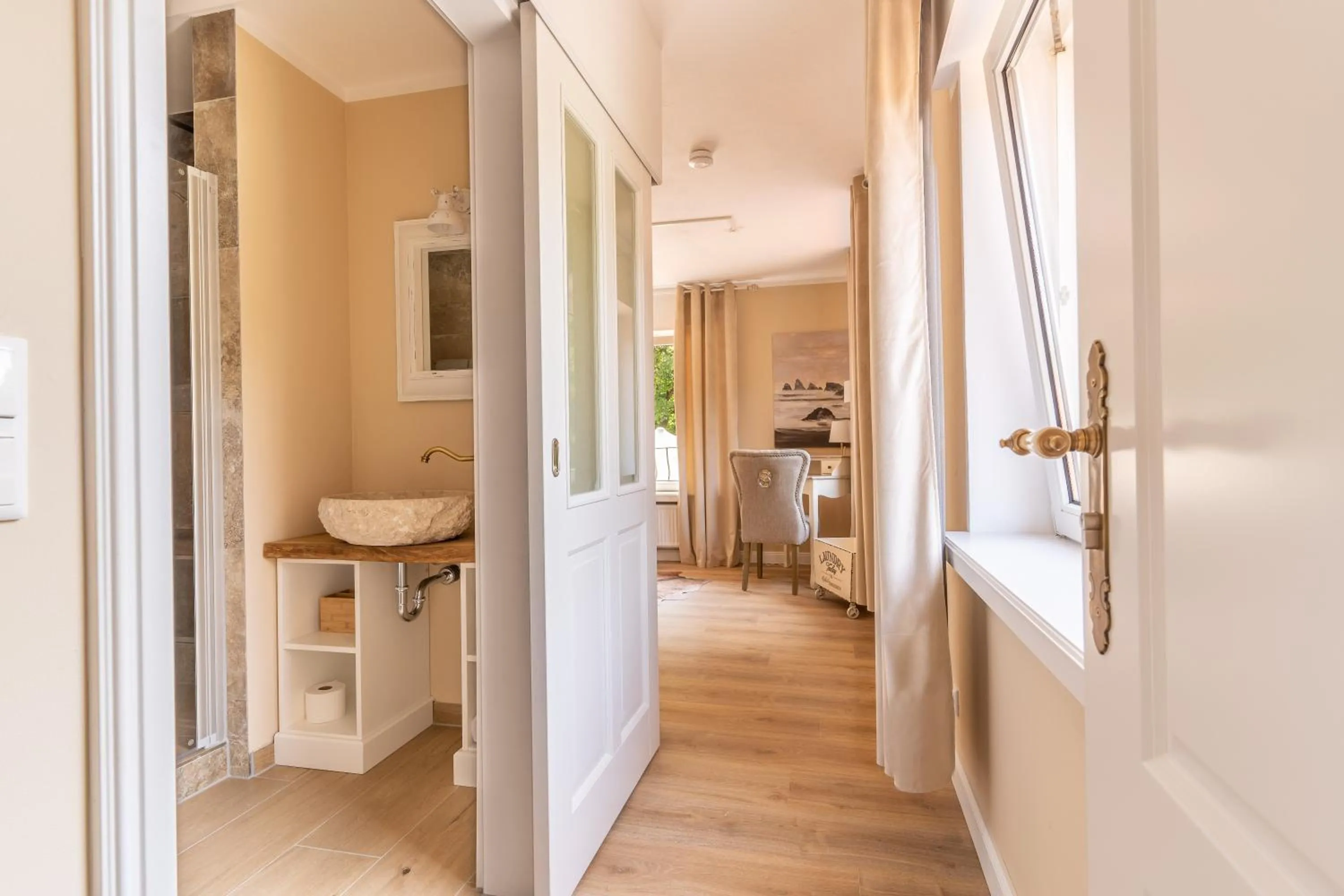 Double Room with Private Bathroom - single occupancy in Waldhotel und Restaurant Zeitreise
