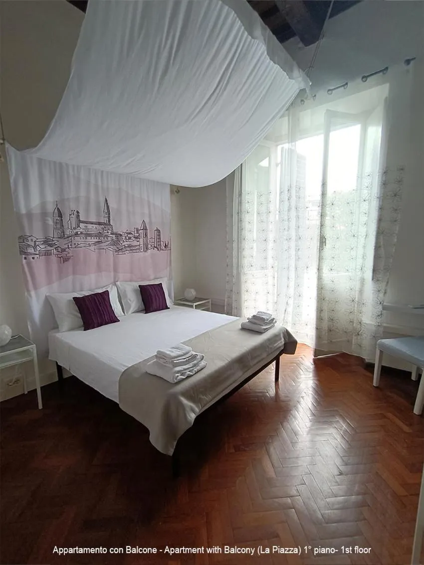 Apartment with Balcony in B&B 52cento