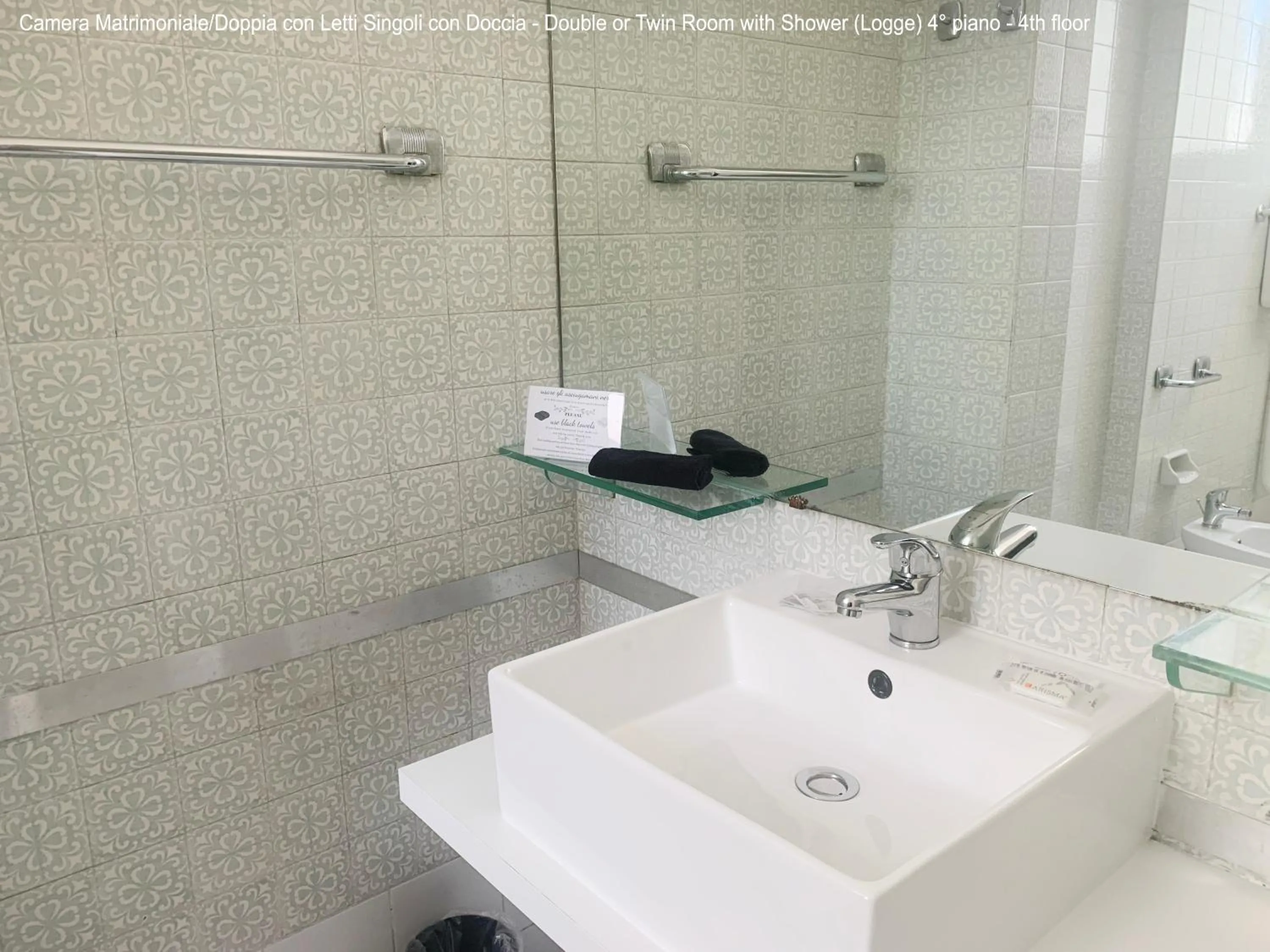 Bathroom in B&B 52cento