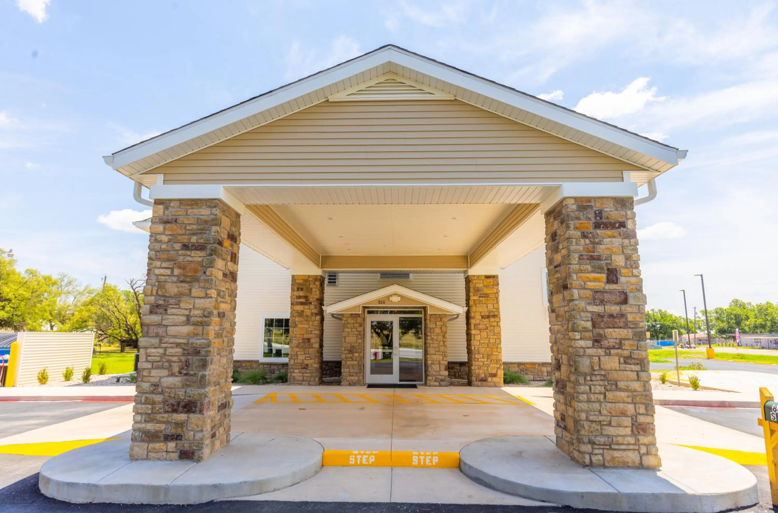 Property building in Cobblestone Inn & Suites - Winters