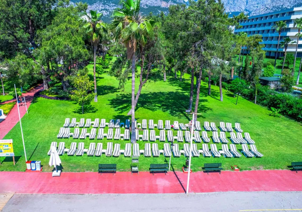 Beach in Queen's Park Resort Göynük
