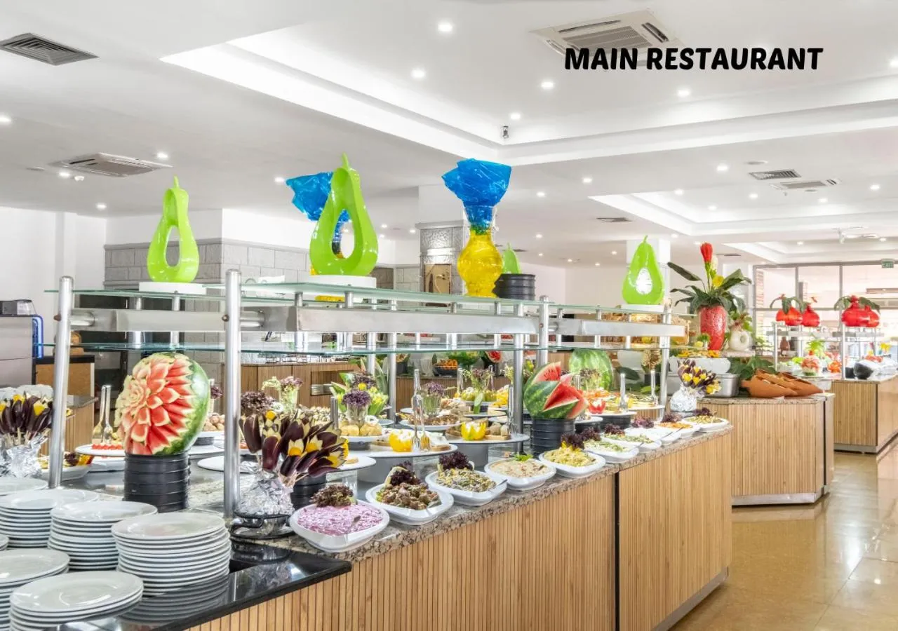 Restaurant/places to eat in Queen's Park Resort Göynük