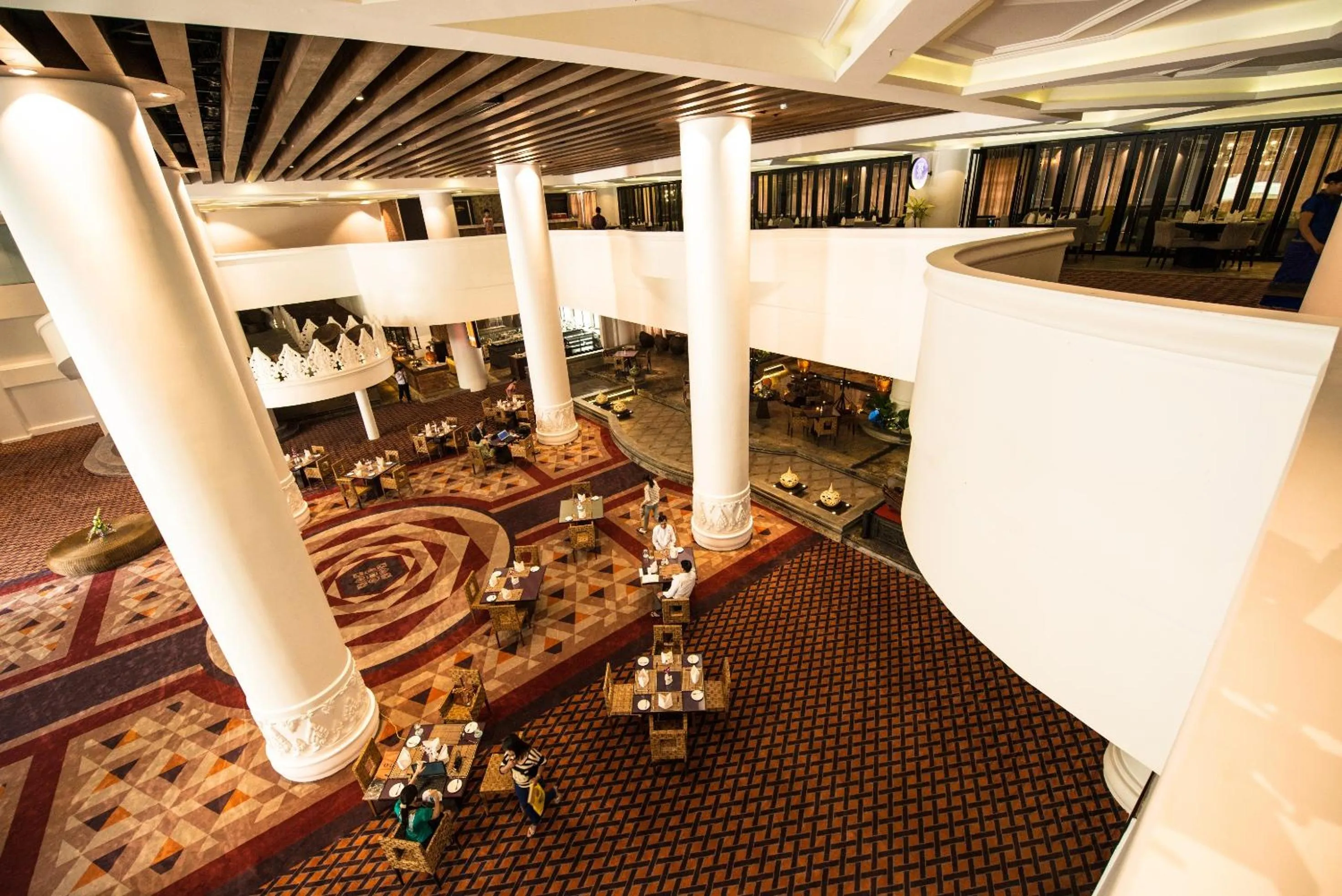 Lounge or bar in Rose Garden Hotel