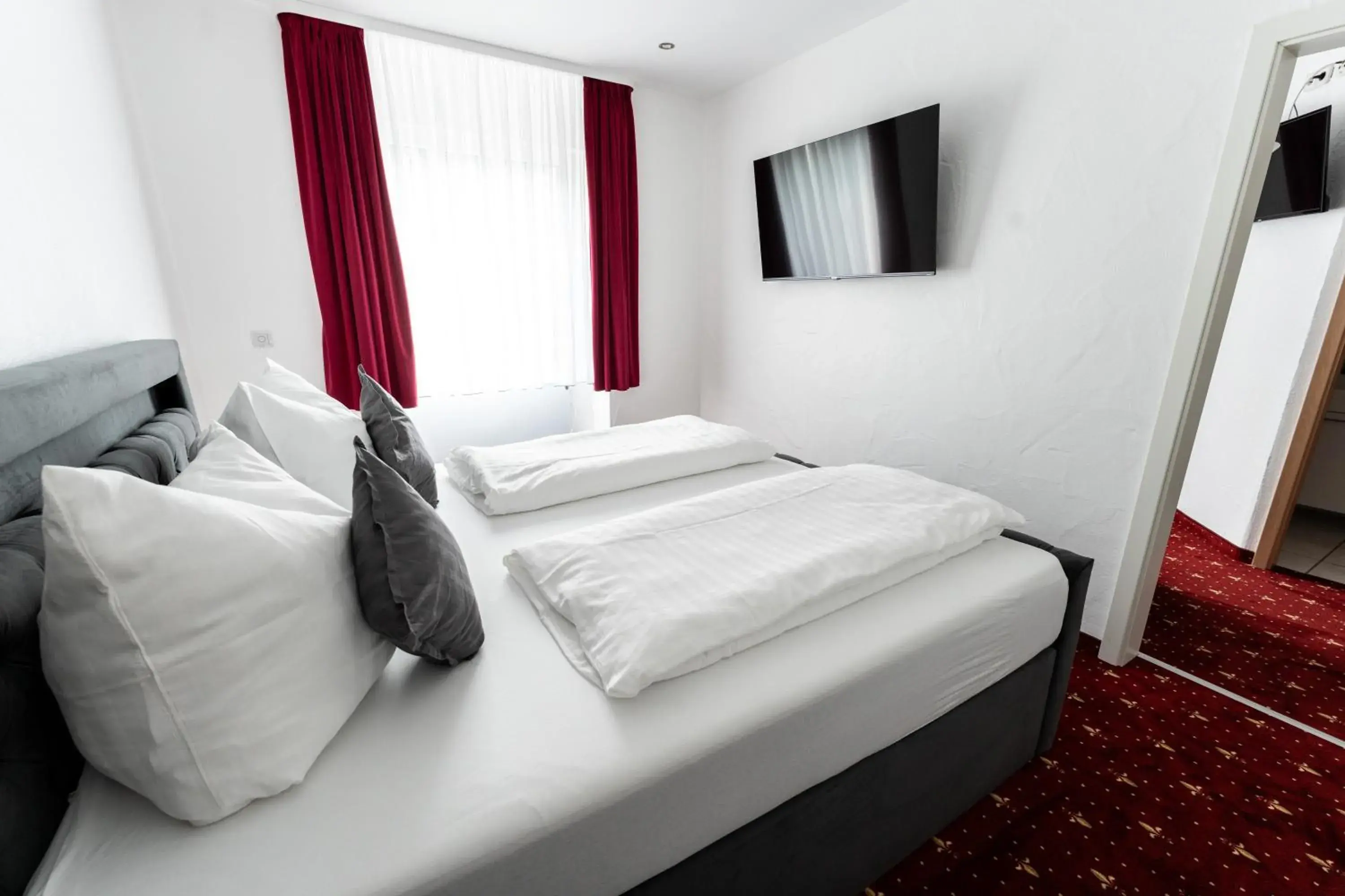 Double Room - single occupancy in Hotel Haus Biggen Double Room - single occupancy in Hotel Haus Biggen