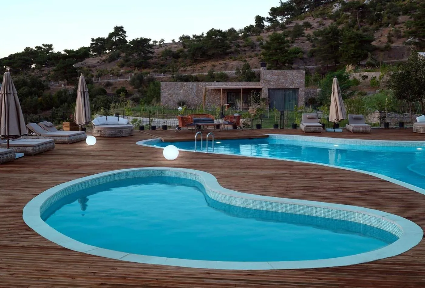 Pool view in Cabras Kazdağları