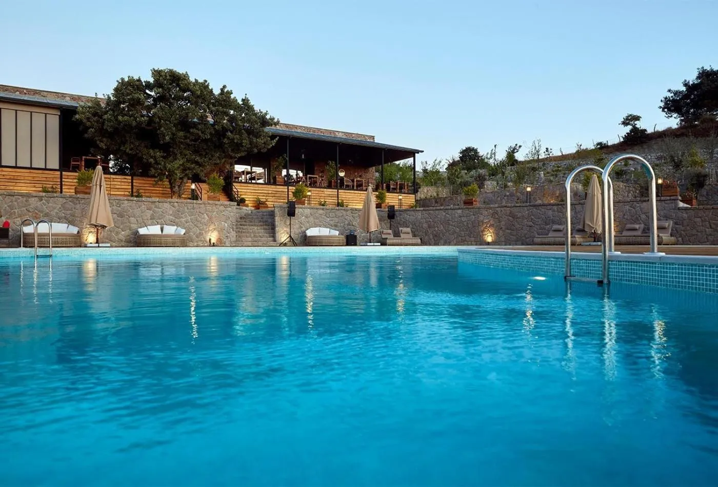 Swimming pool in Cabras Kazdağları