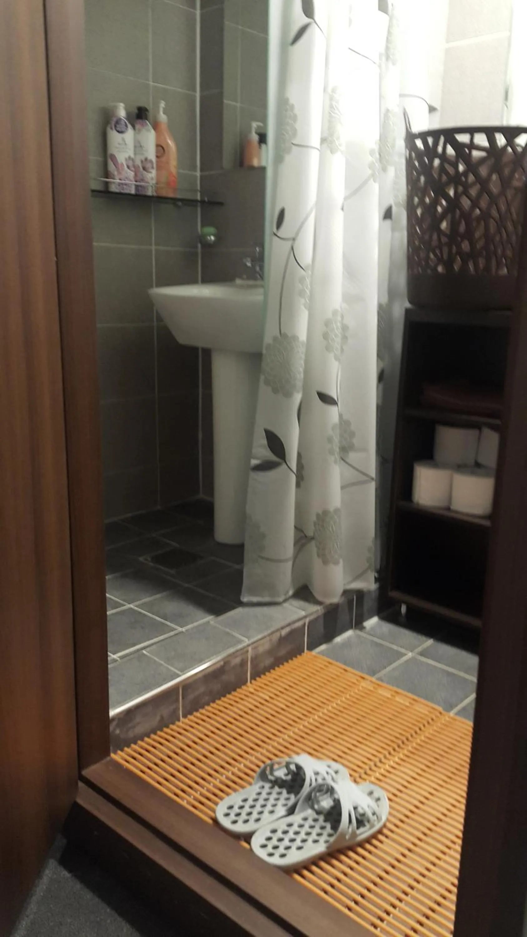 Bathroom in Able Guesthouse Hongdae