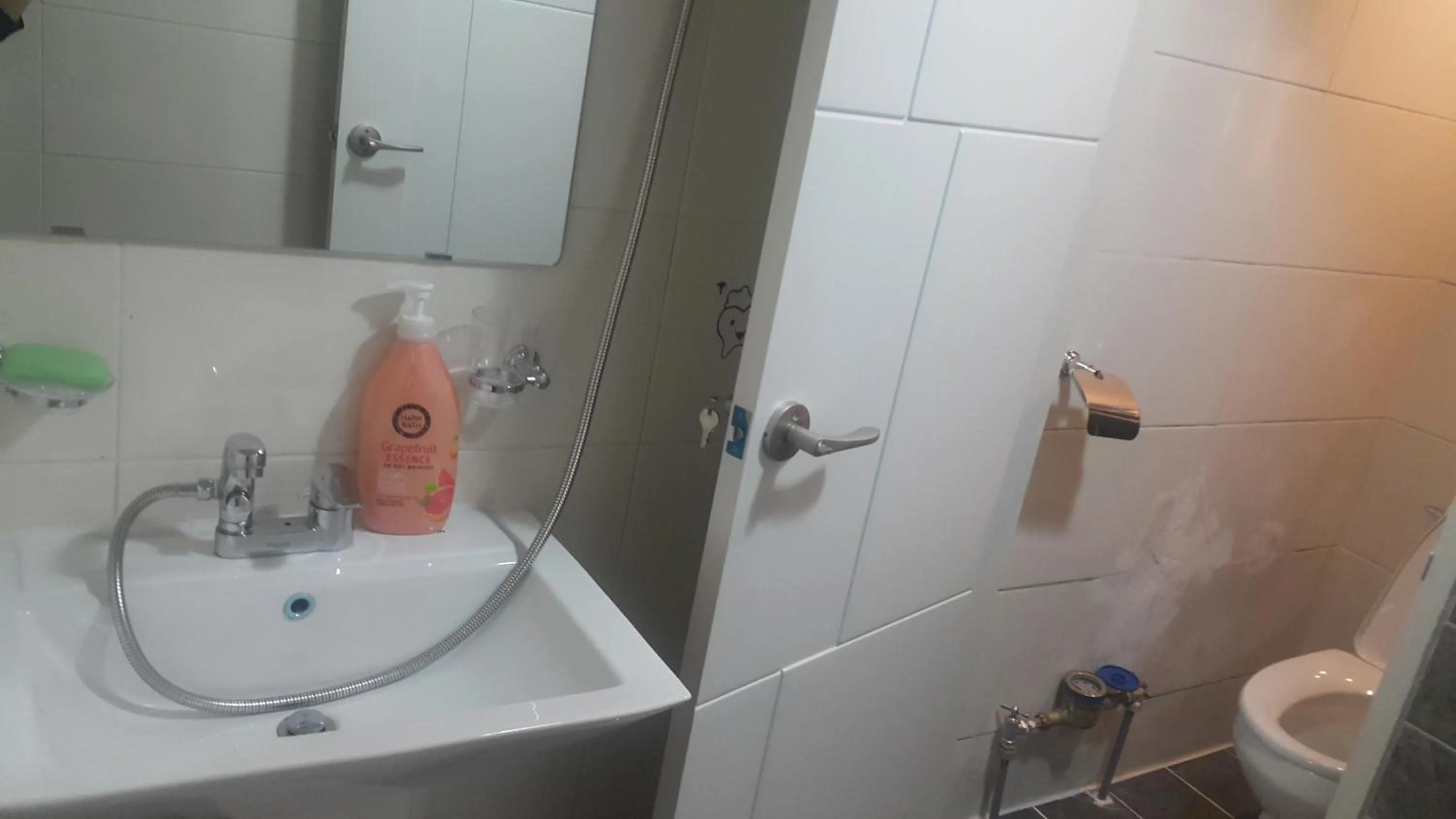 Toilet in Able Guesthouse Hongdae