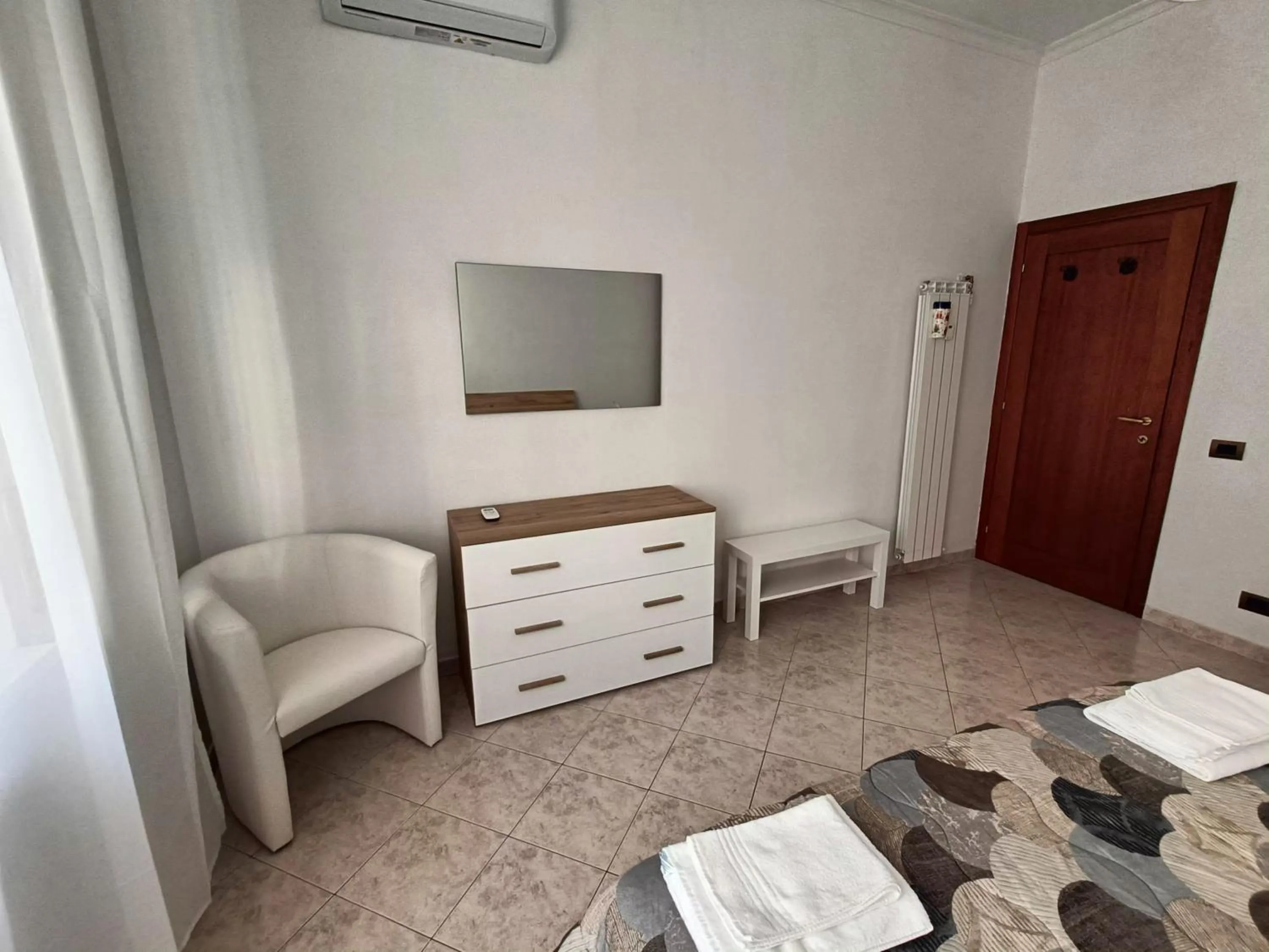 Bedroom in Tia Tourist Apartment Rome