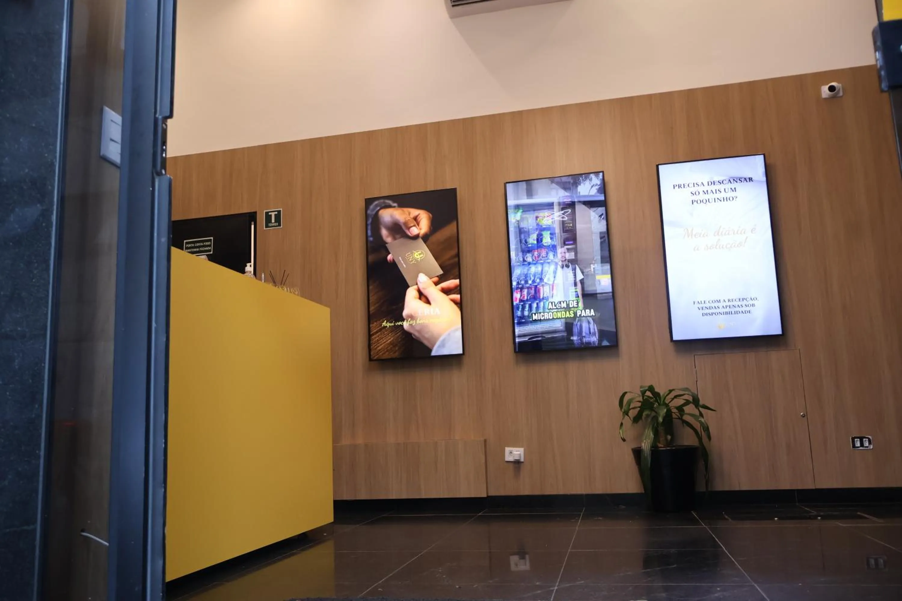 Lobby or reception in Uny Hotéis Brás