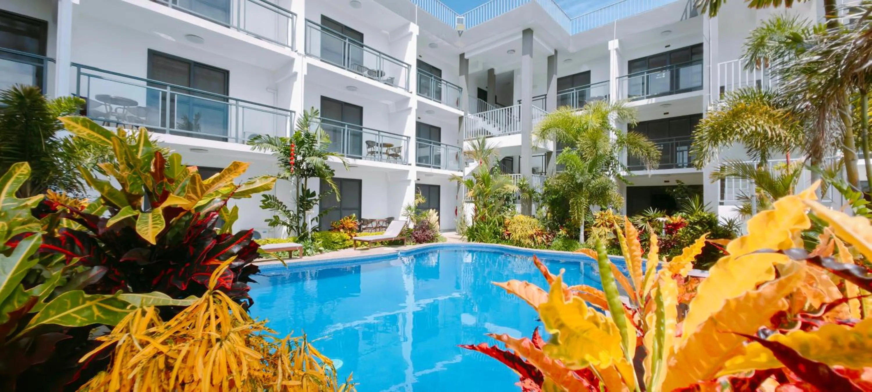 Garden in Ocean Breeze Apartment Hotel