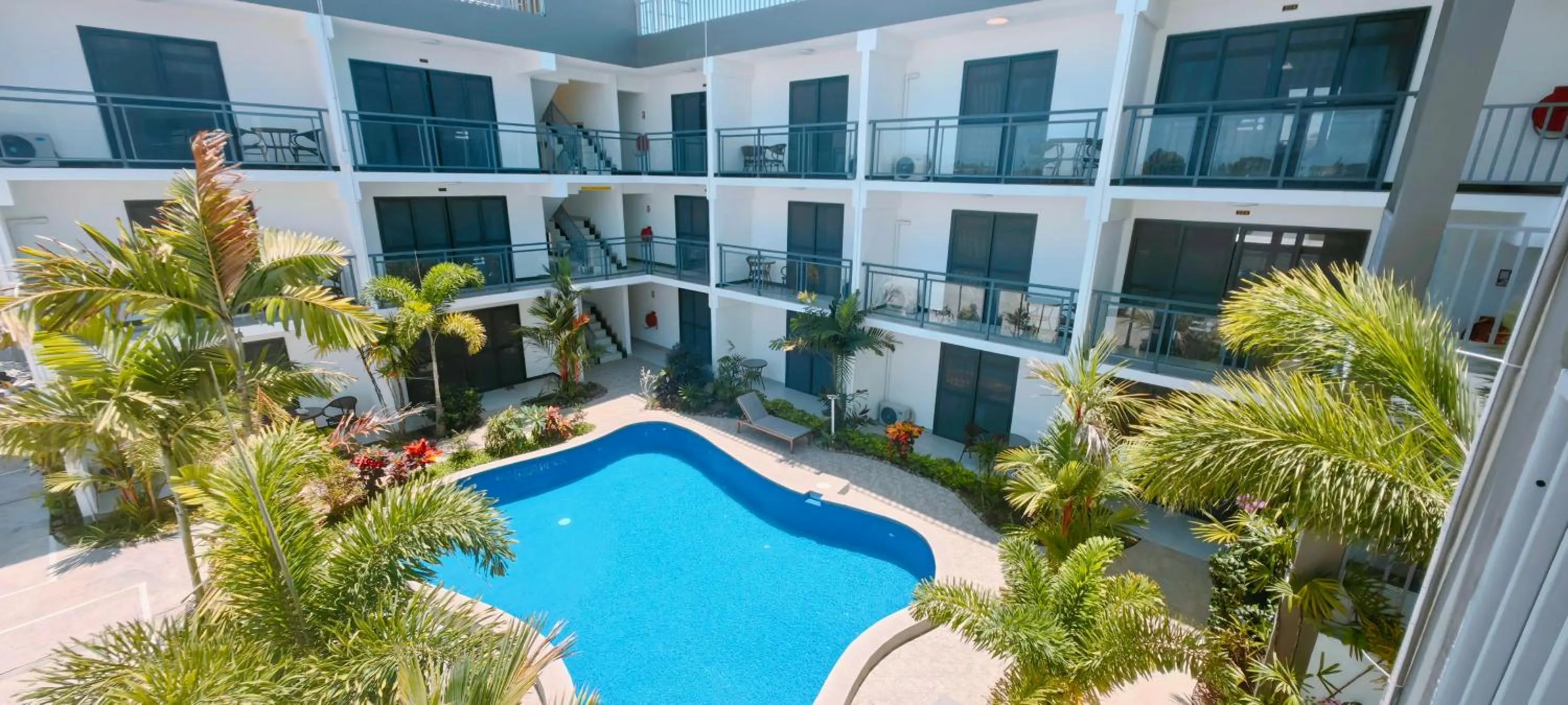 Day in Ocean Breeze Apartment Hotel