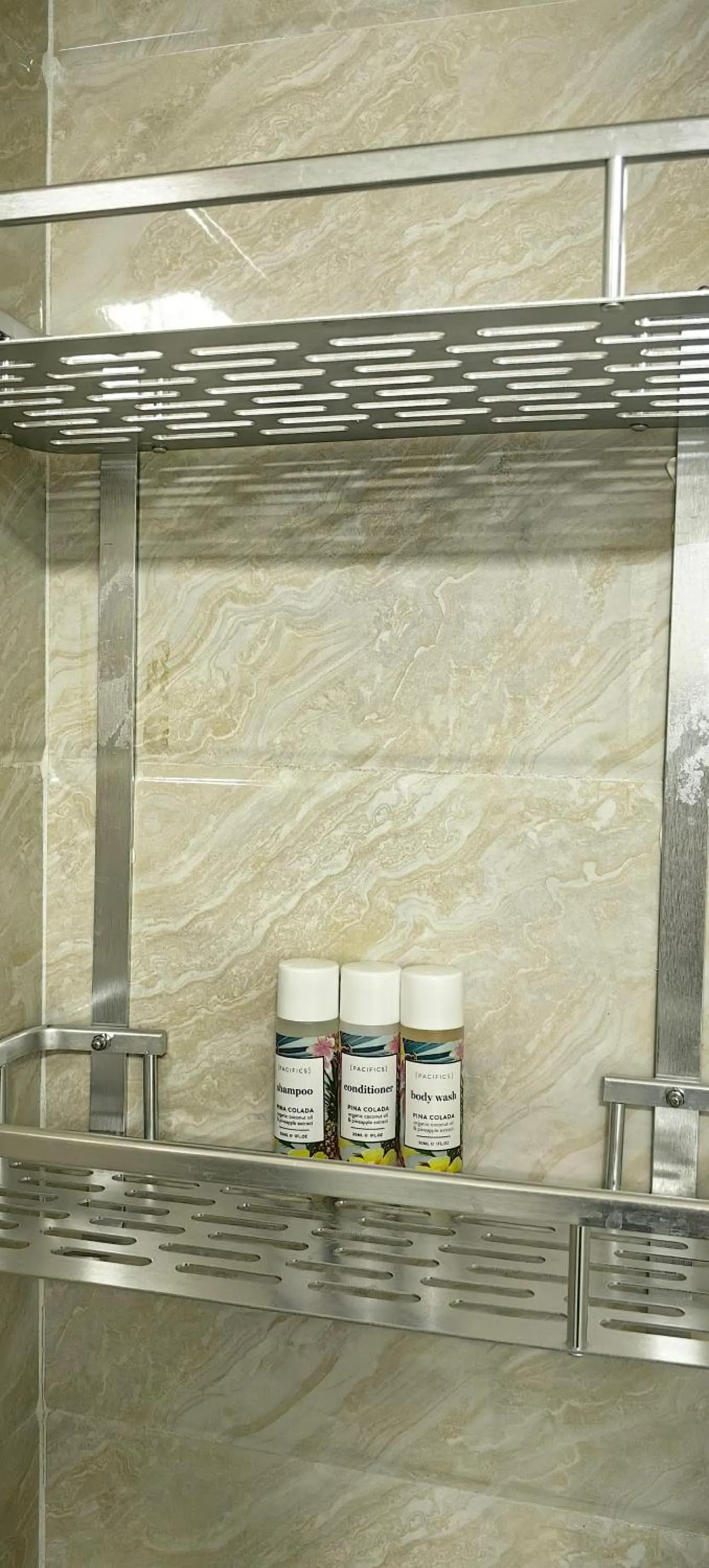 Bathroom in Ocean Breeze Apartment Hotel