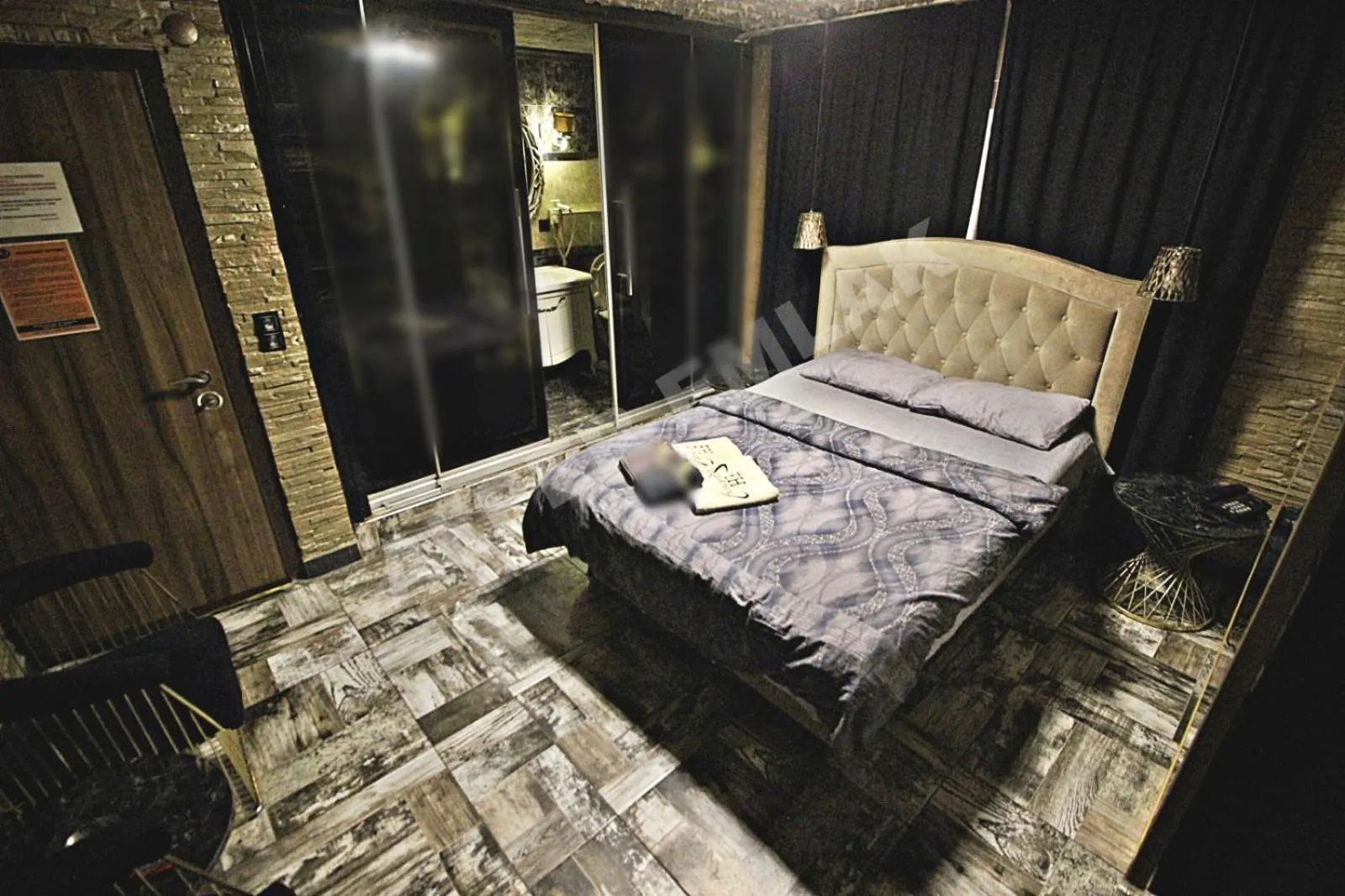 Bedroom in Elegant House Otel