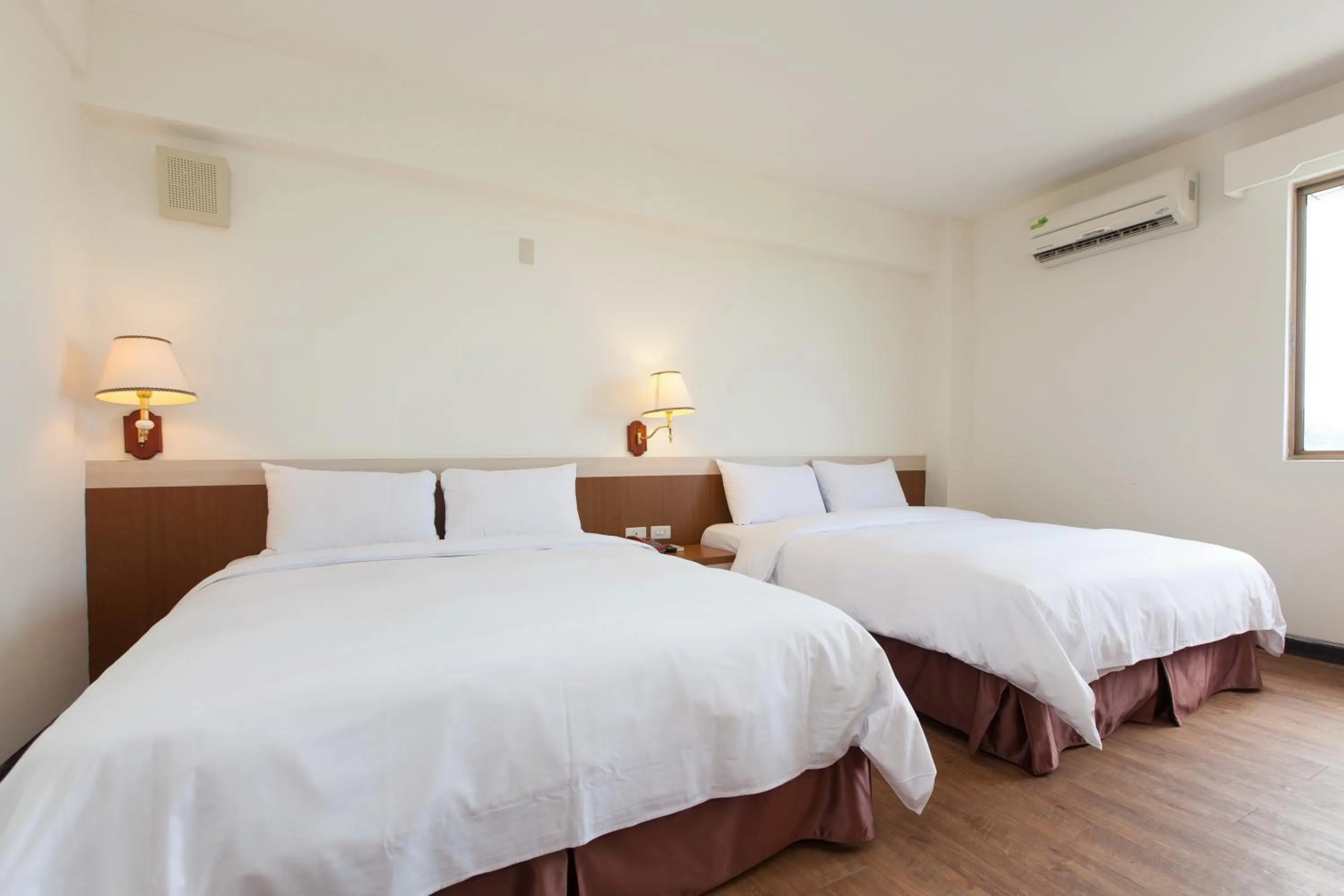 bunk bed in Yawan Hotel