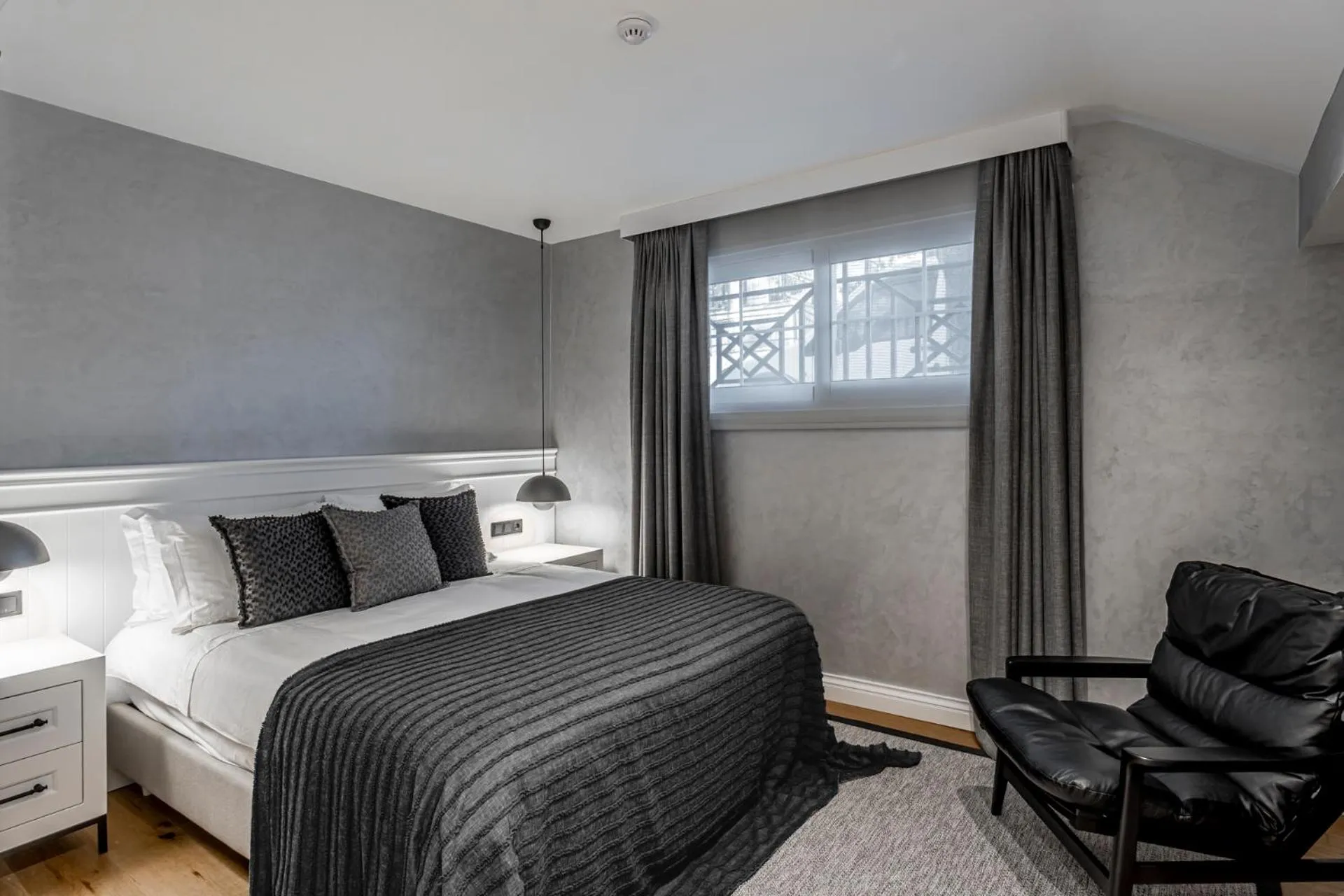 Bed in Ena Boutique Hotel & Residences