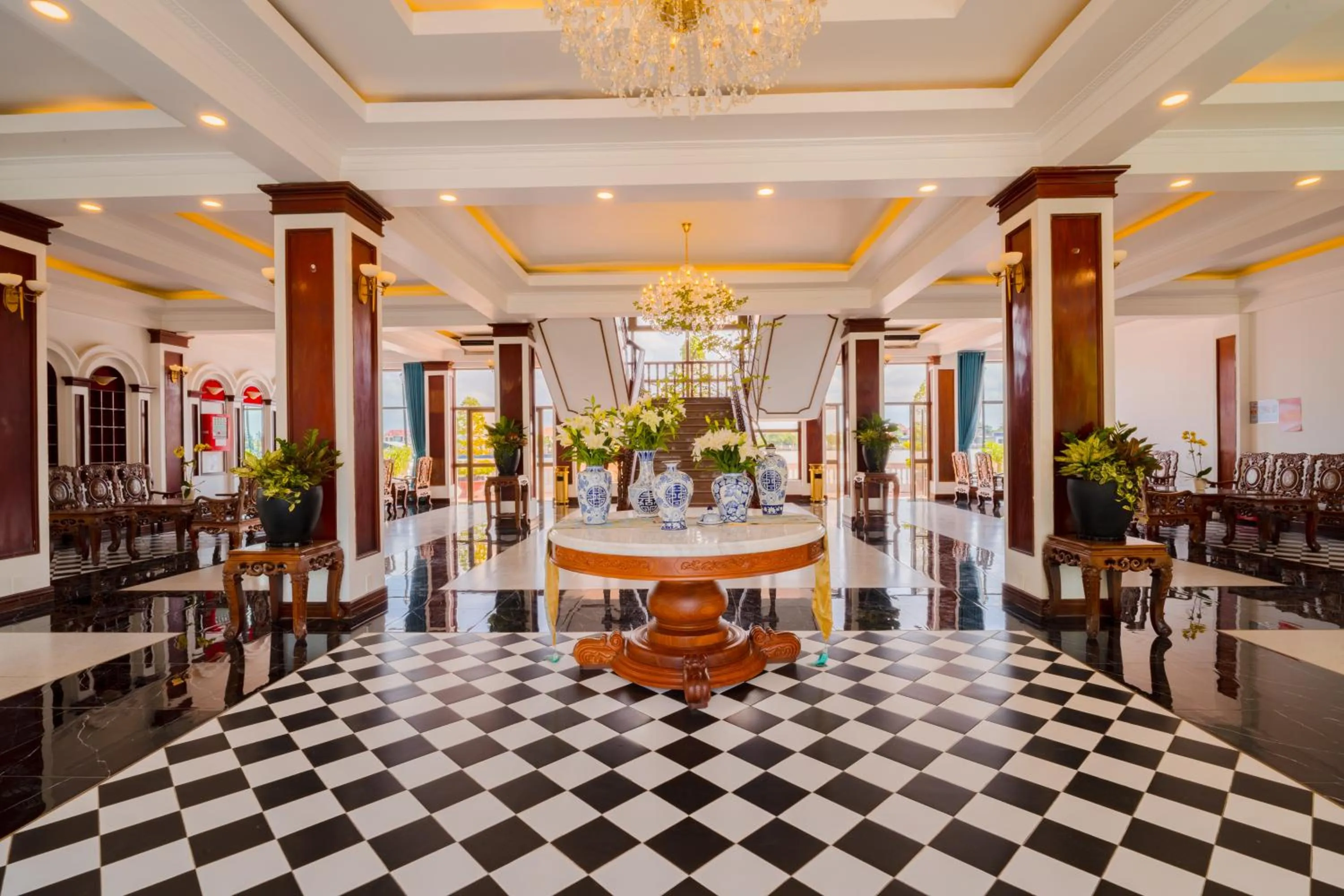 Lobby or reception in CHUONG DUONG HOTEL