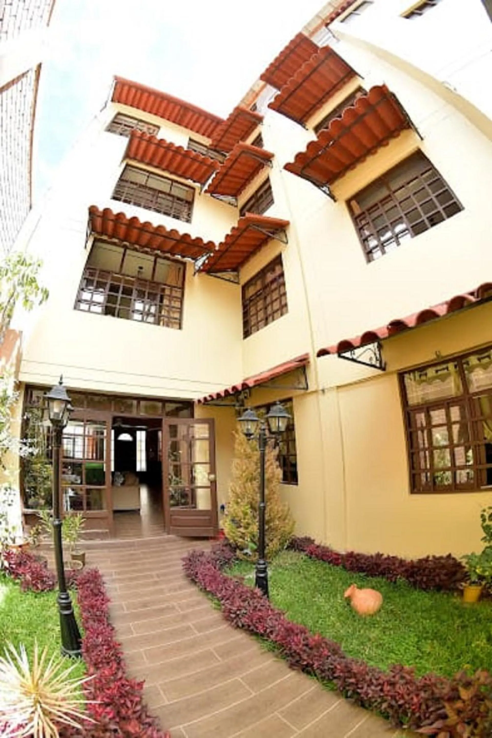 Property building in Hotel de Turistas Huaraz