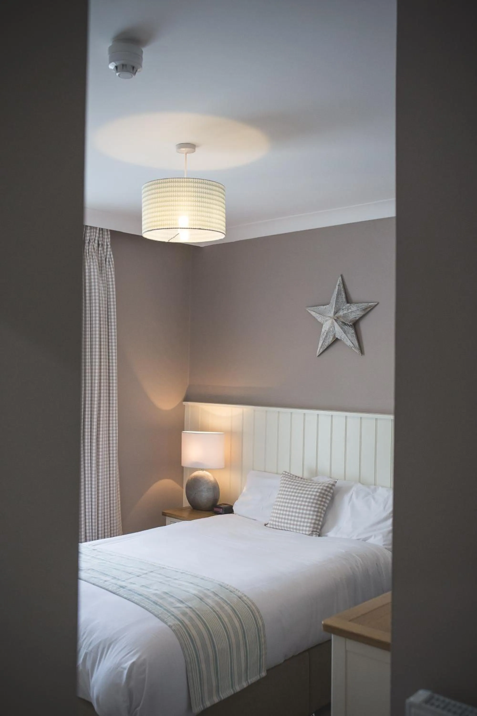 Bed in George Hotel, BW Signature Collection