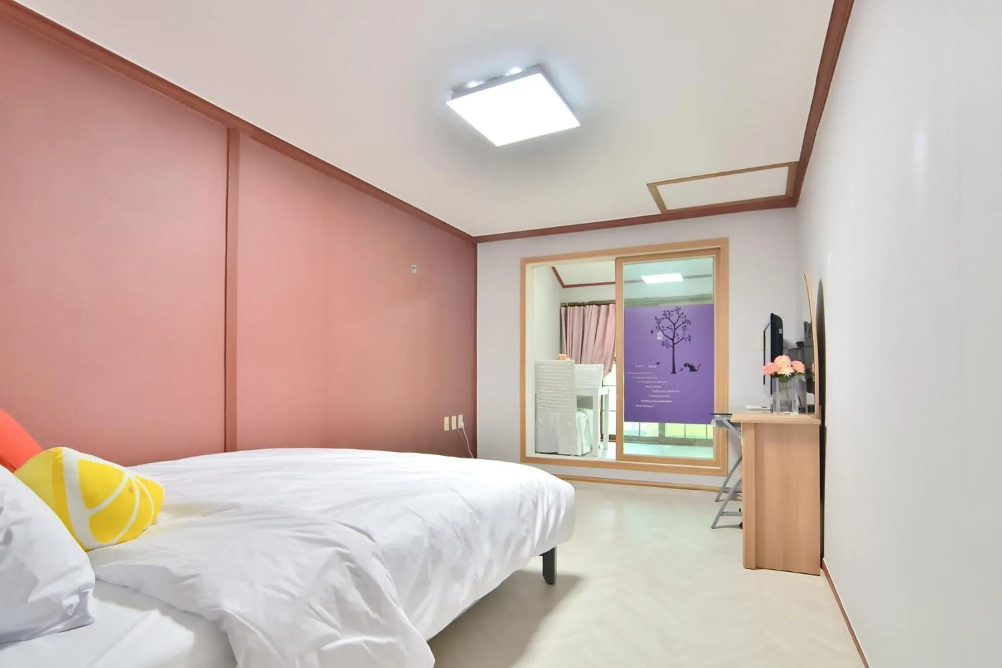 Bed in Yangyang Pulbit Pension