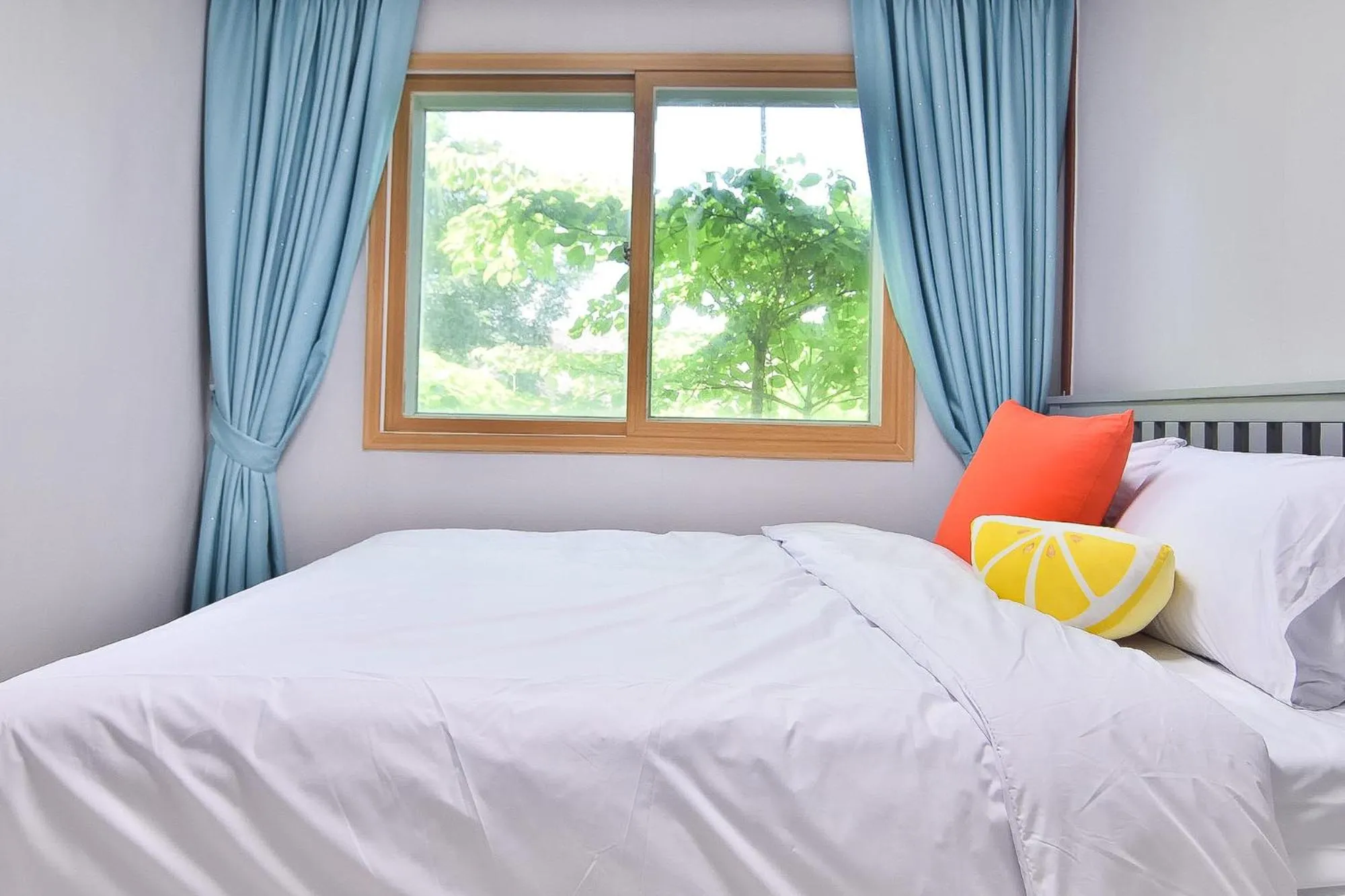 Bed in Yangyang Pulbit Pension