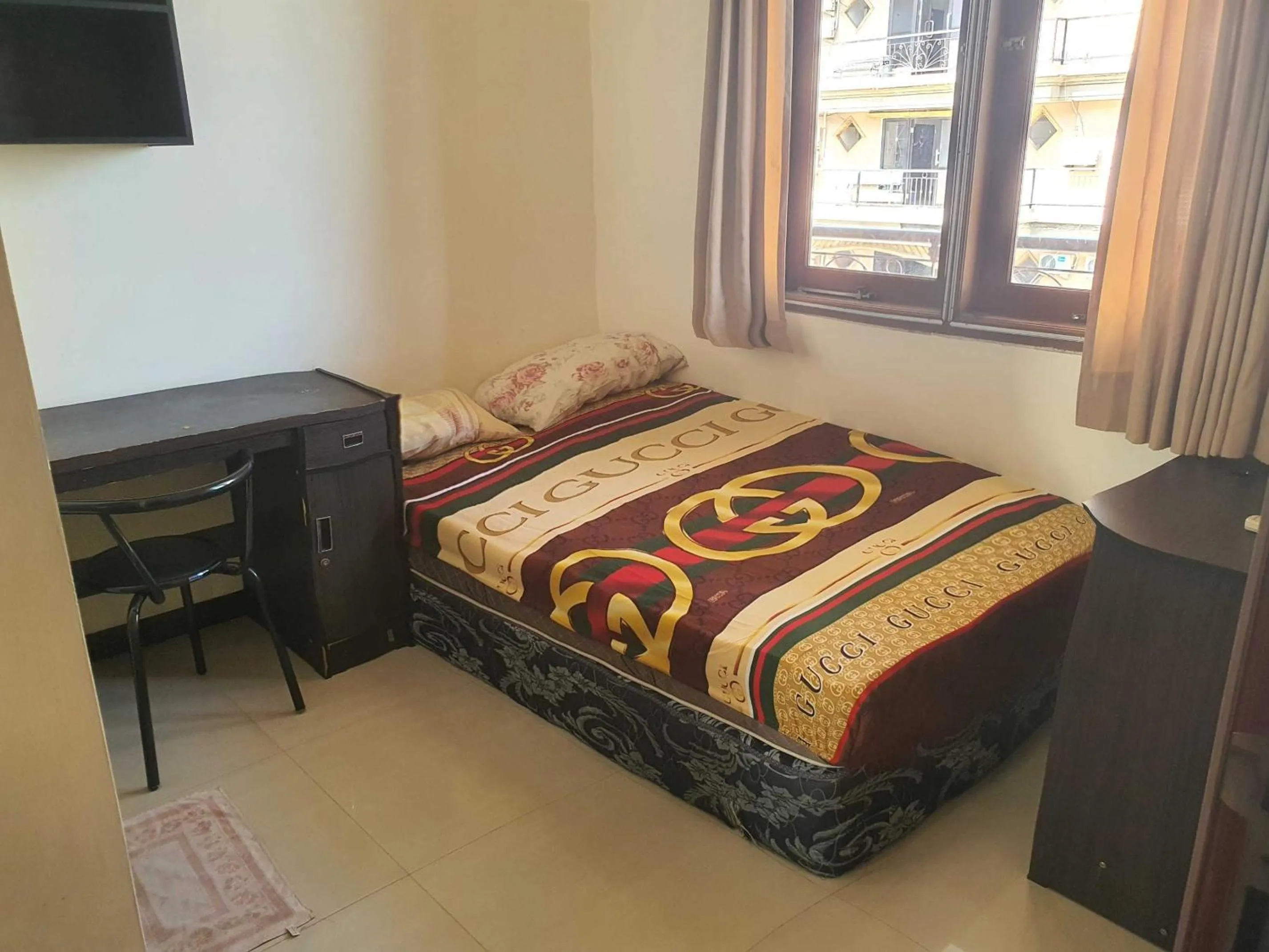 Bedroom, Bed in OYO Life 93202 Pentagon Homestay Syariah