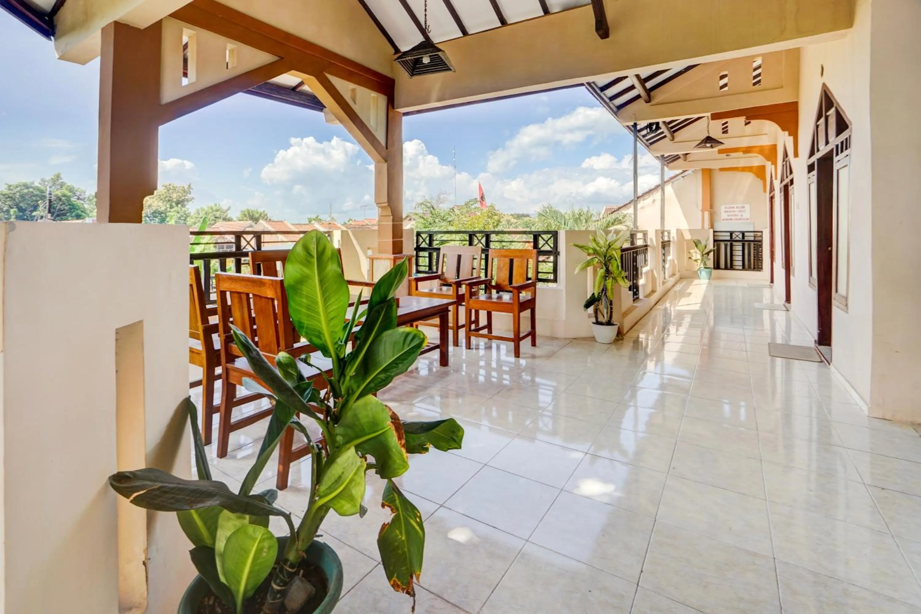 Lobby or reception in SPOT ON 93210 Griya Kos Kanjeng Mami Syariah