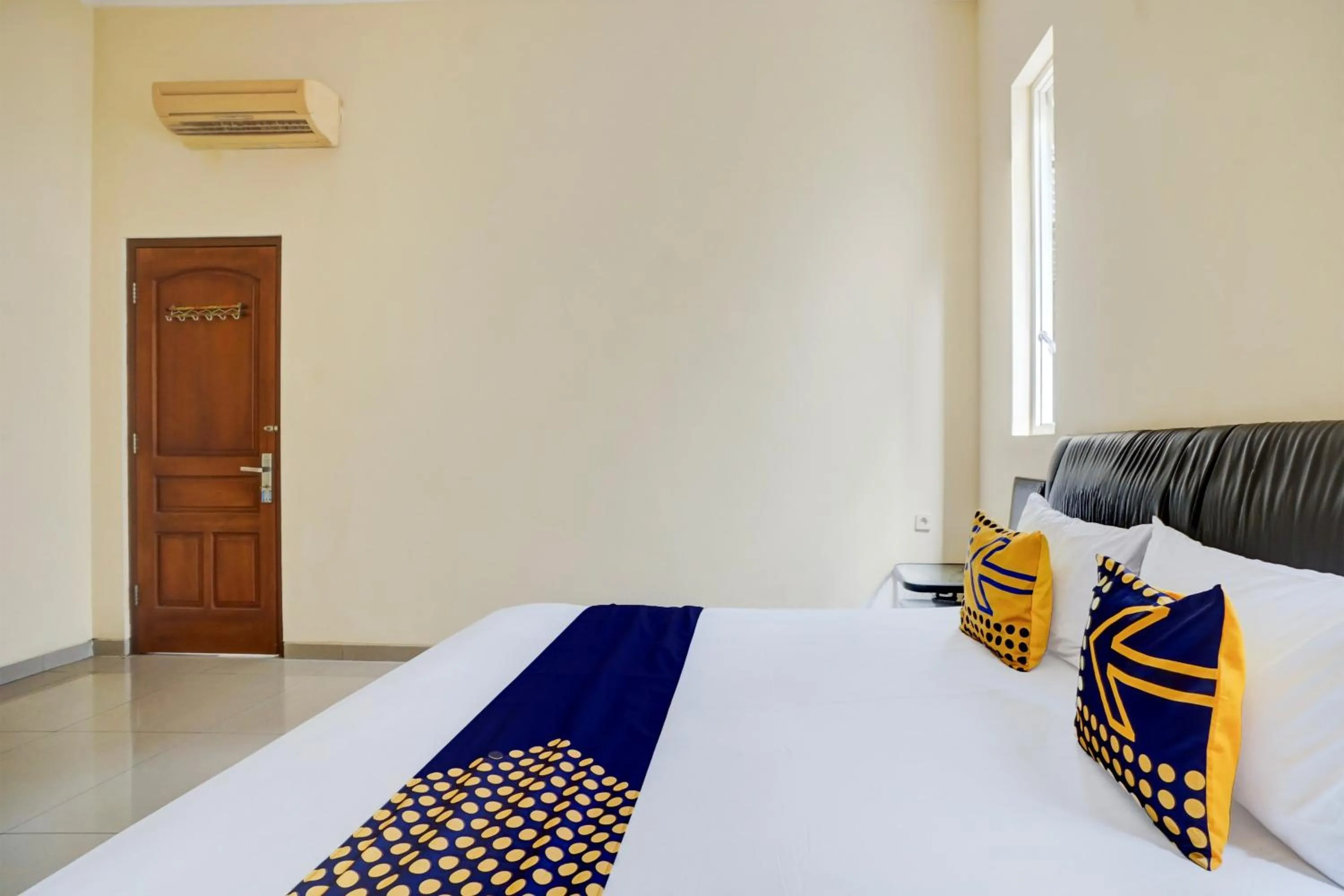 Bedroom, Bed in SPOT ON 93210 Griya Kos Kanjeng Mami Syariah