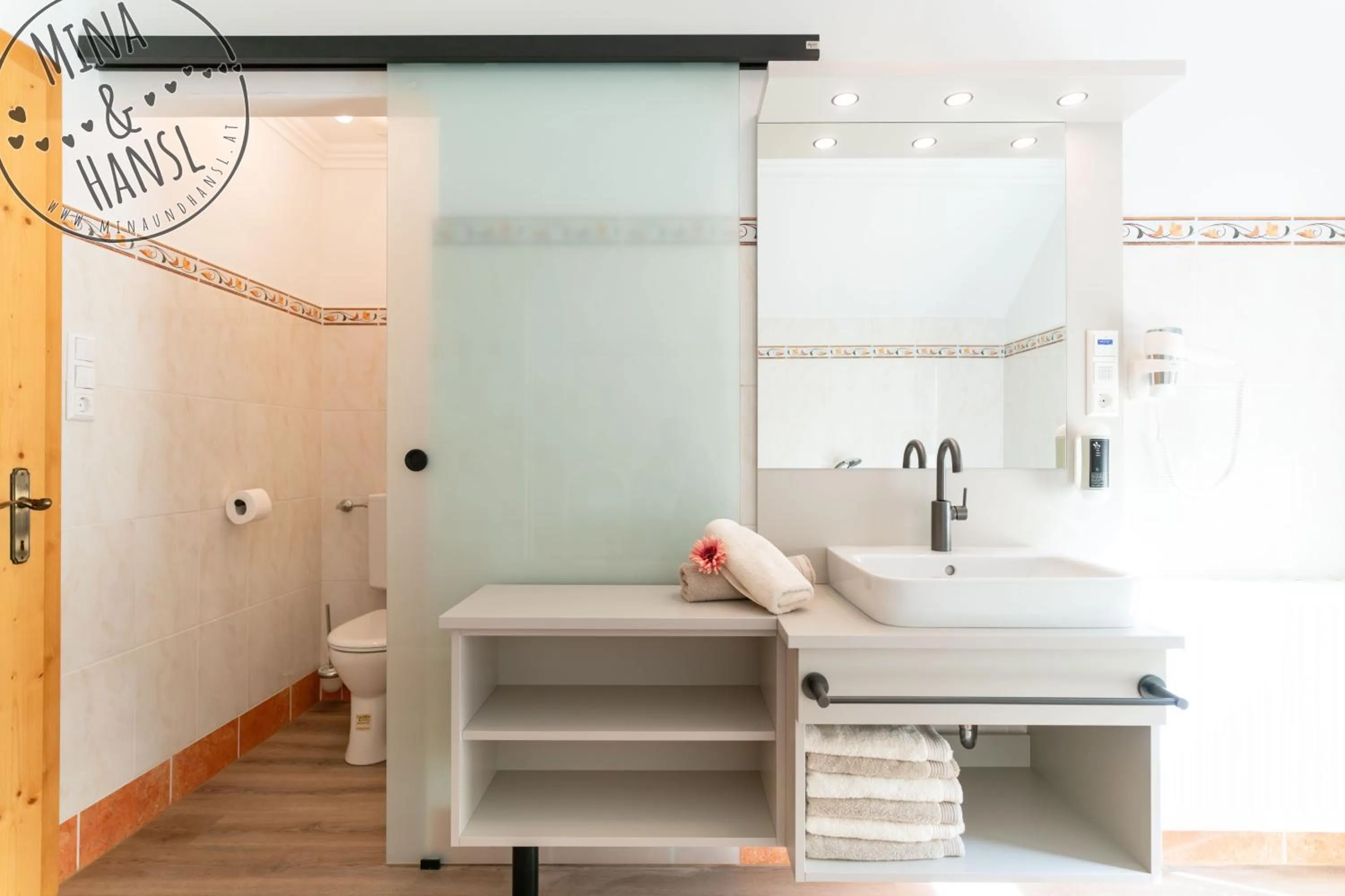 Bathroom, Bed in Mina&Hansl