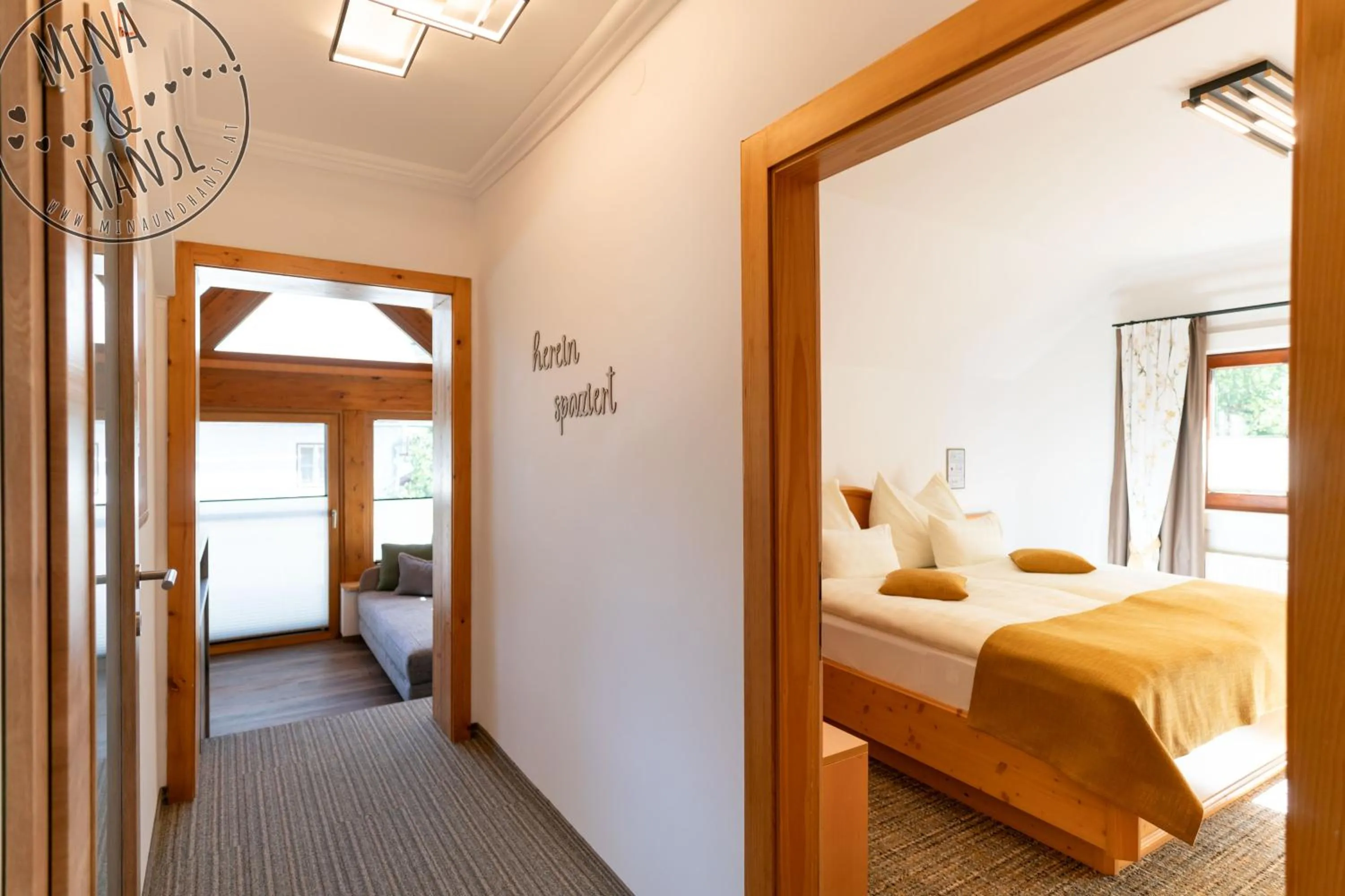 Photo of the whole room, Bed in Mina&Hansl