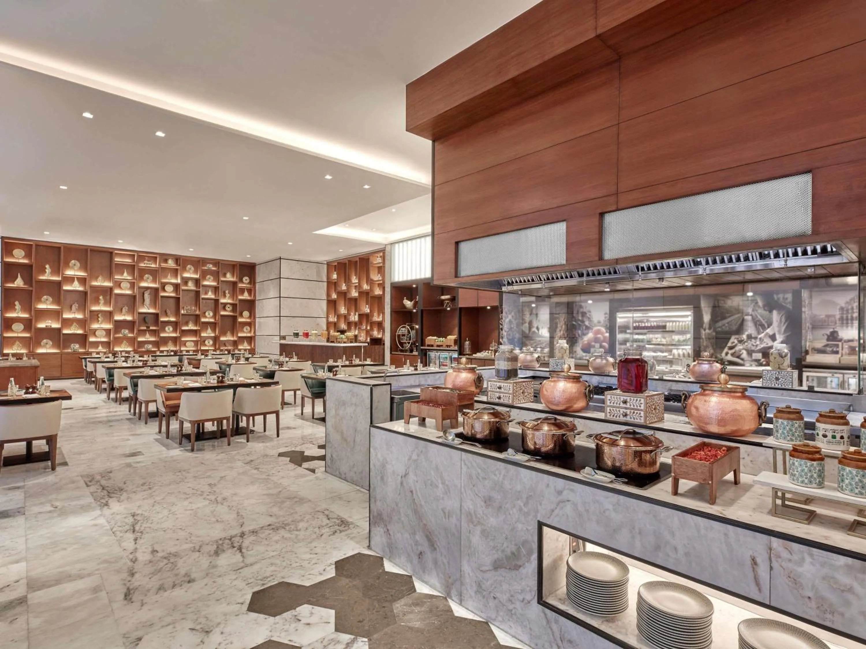 Restaurant/places to eat in Novotel Jaipur Convention Centre