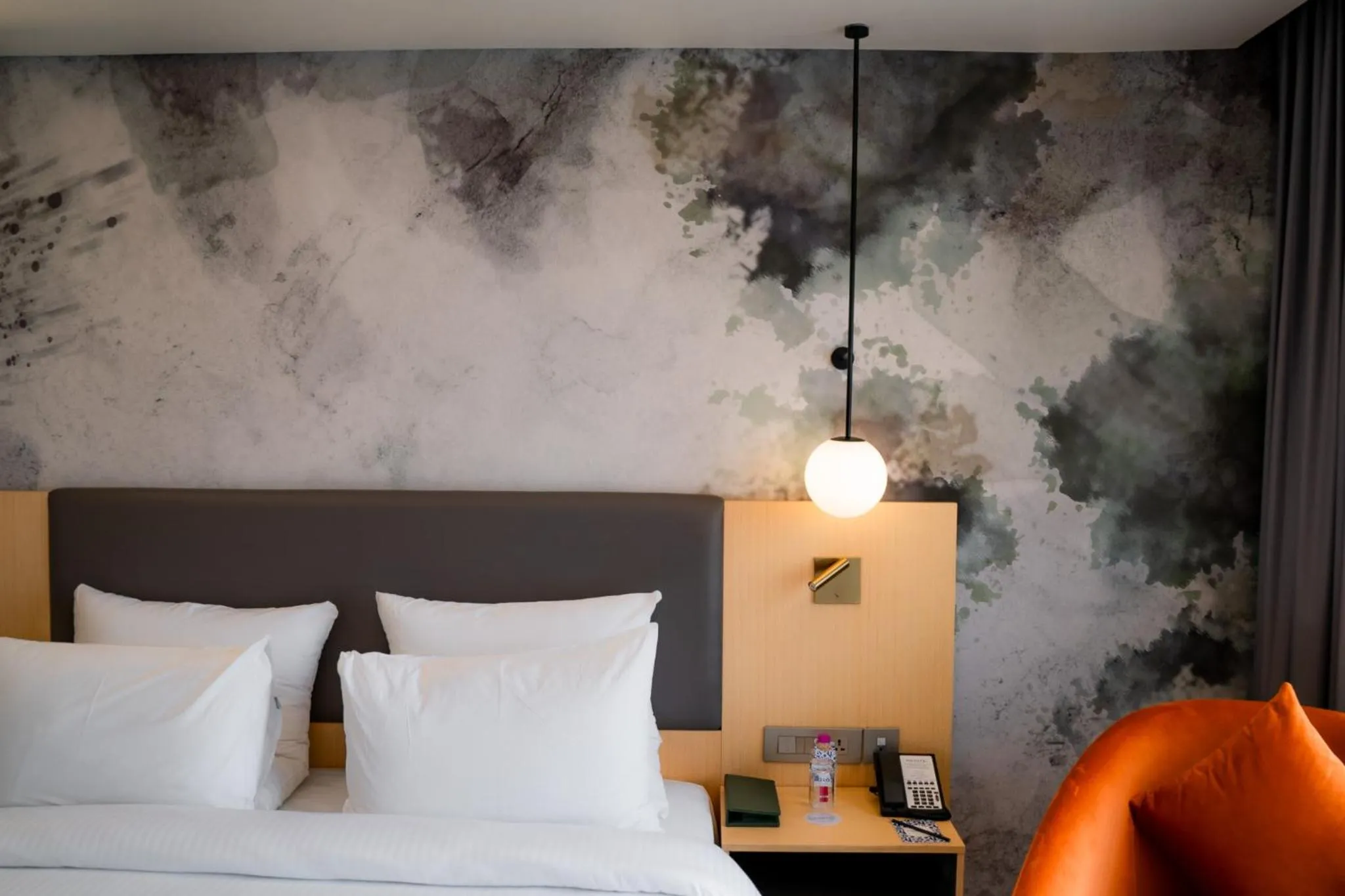 Bed in Novotel Jaipur Convention Centre