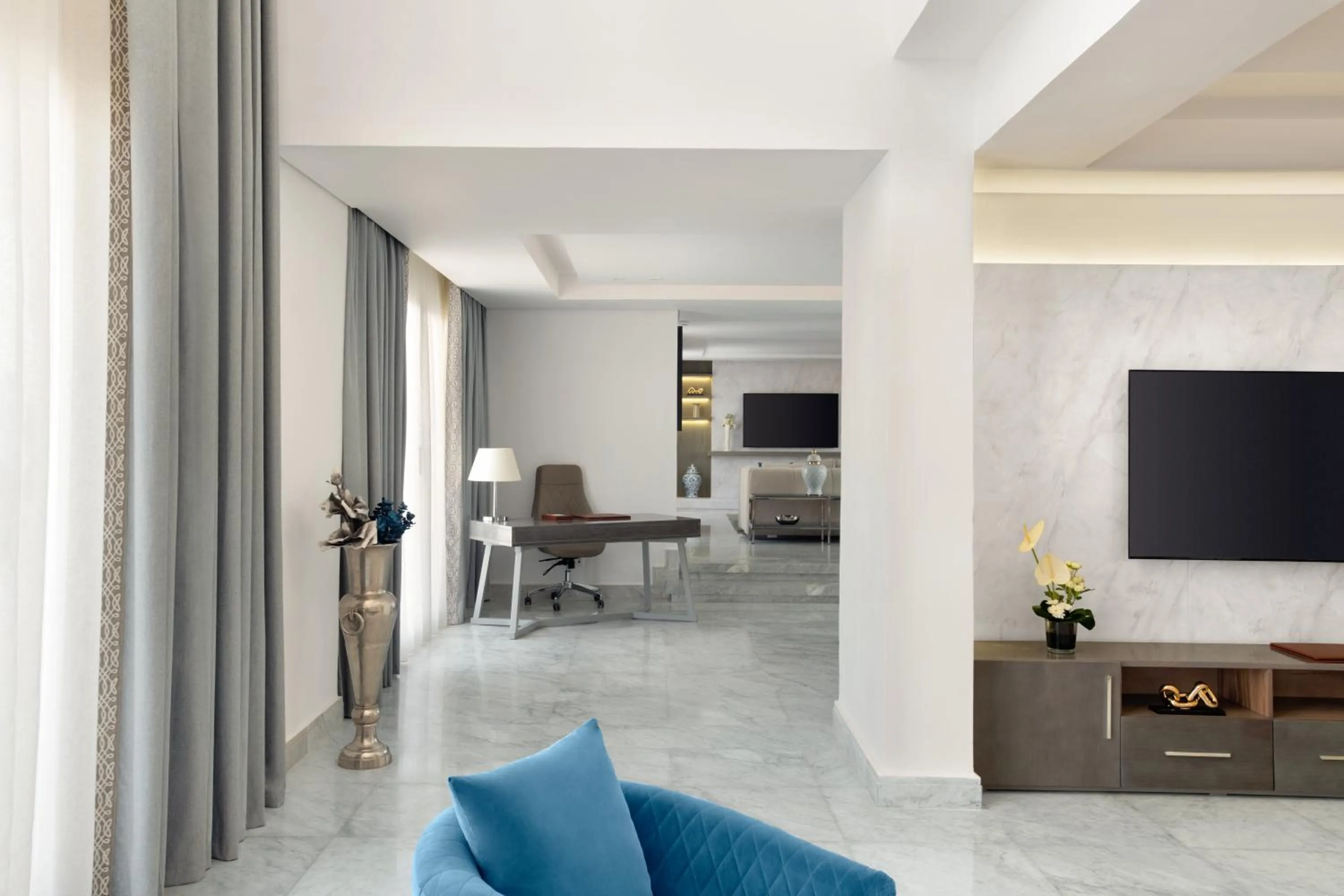 TV and multimedia in Pickalbatros Golf Luxury Suites - All Inclusive