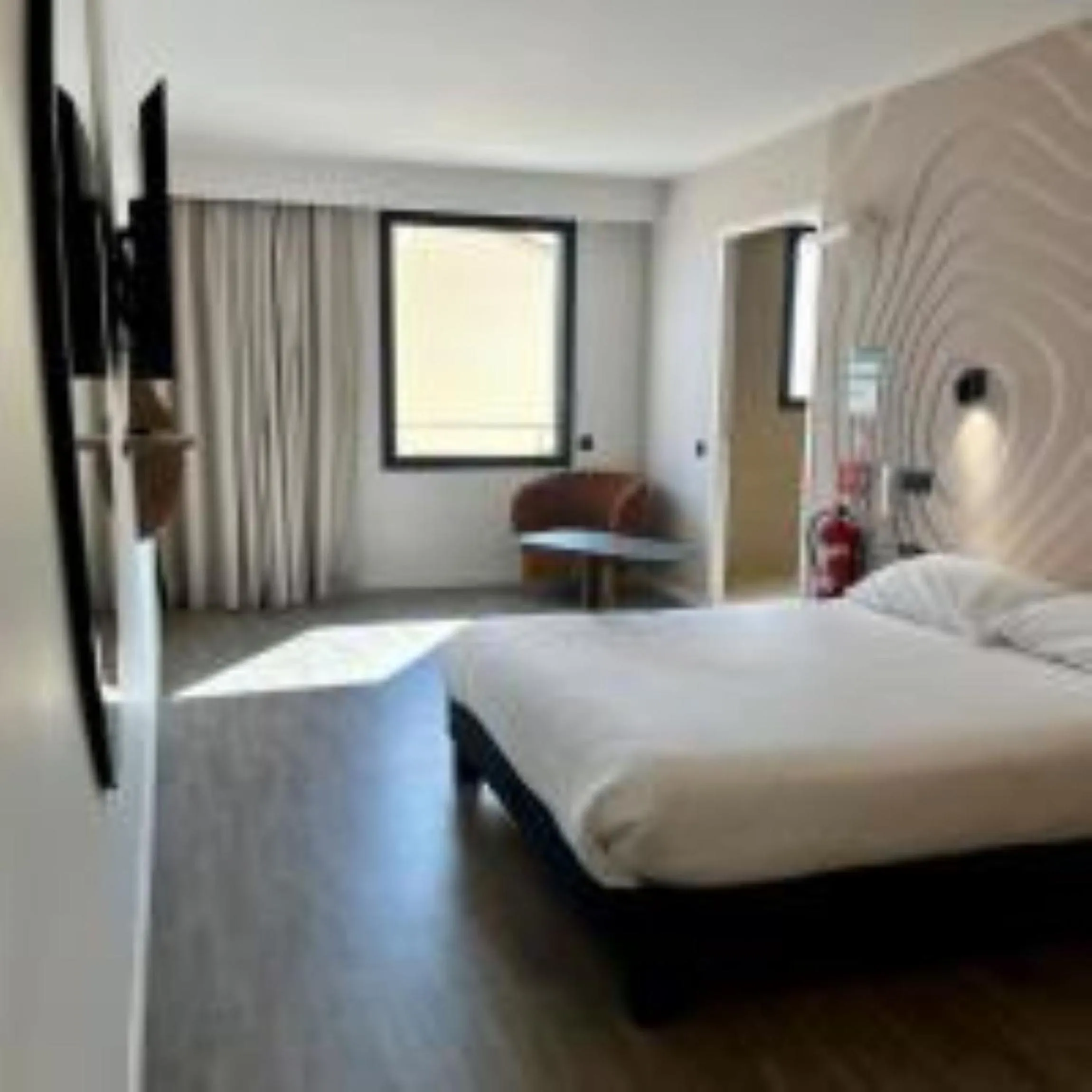 Property building, Bed in ibis Styles Cabriès Aix-en-Provence TGV