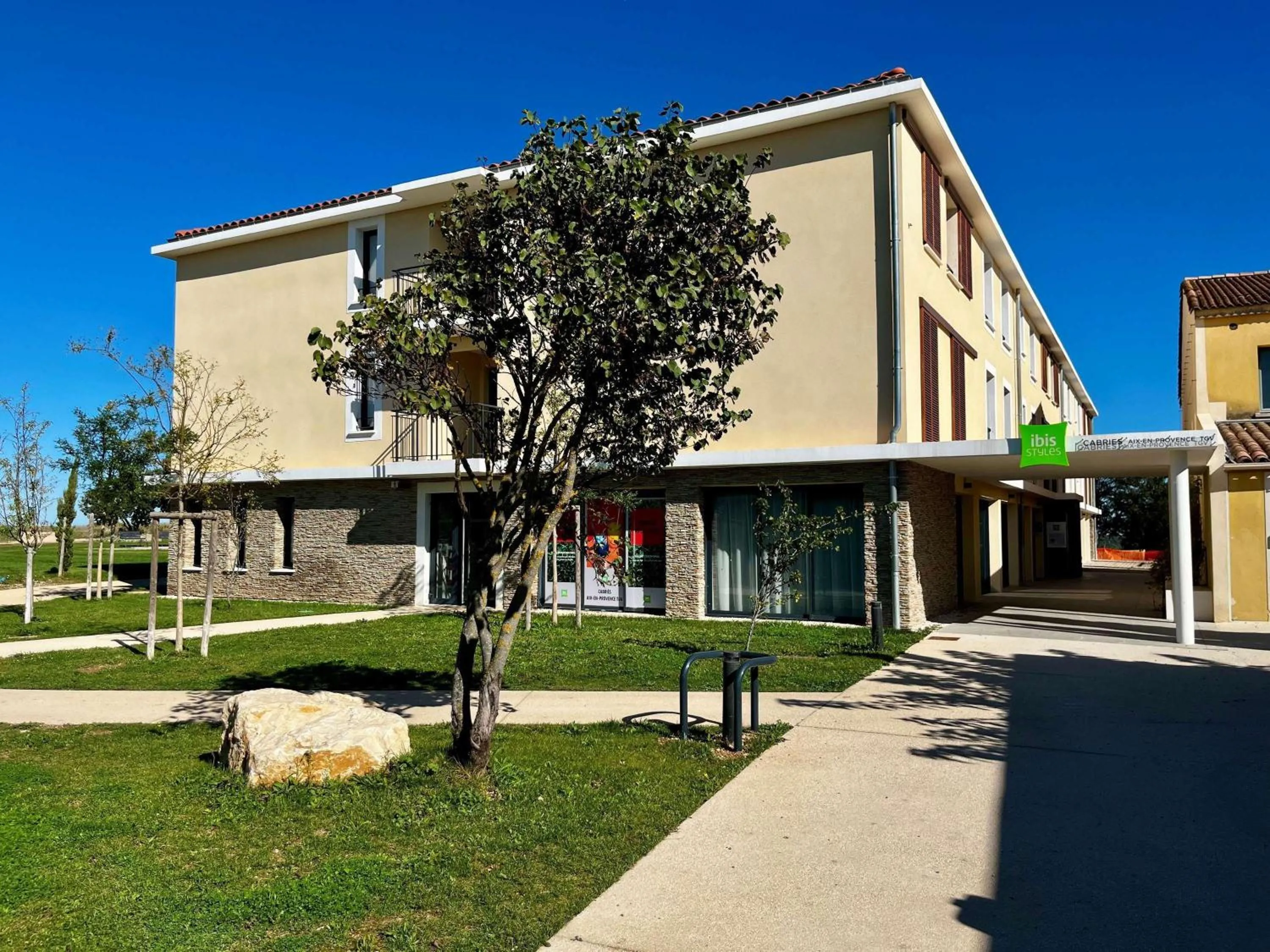 Property building in ibis Styles Cabriès Aix-en-Provence TGV