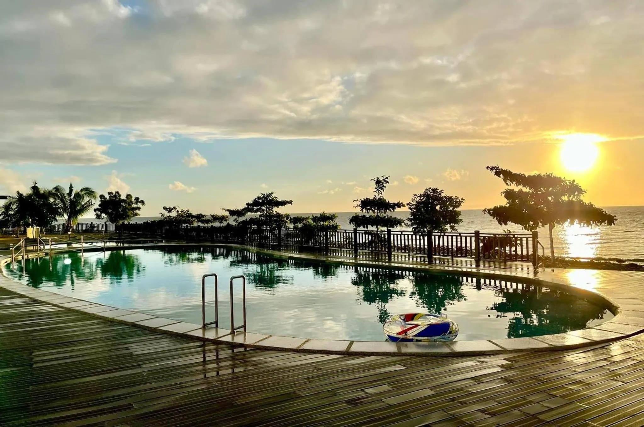 Swimming pool in W Golf Resort