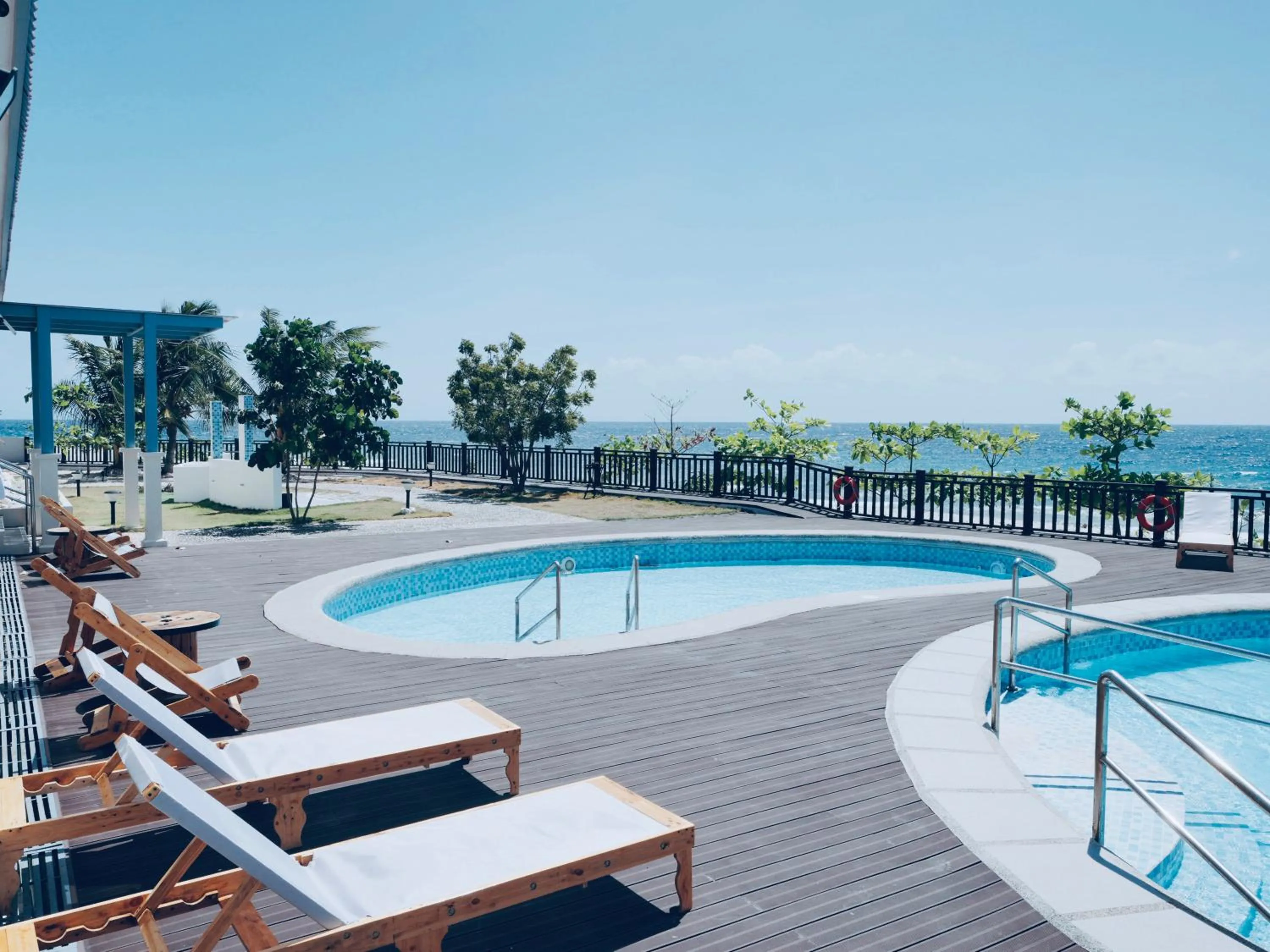 Swimming pool in W Golf Resort