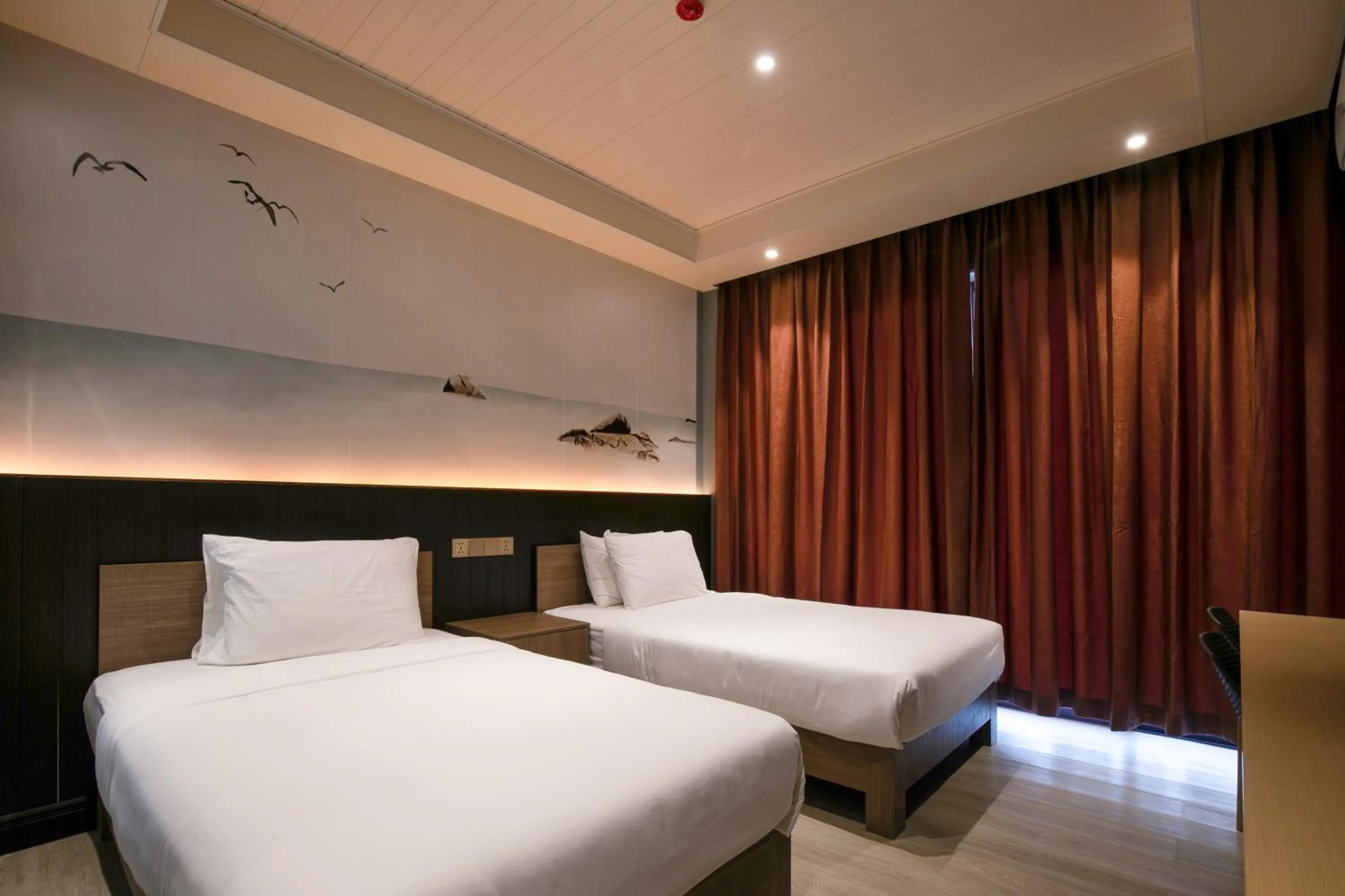 Bed in W Golf Resort