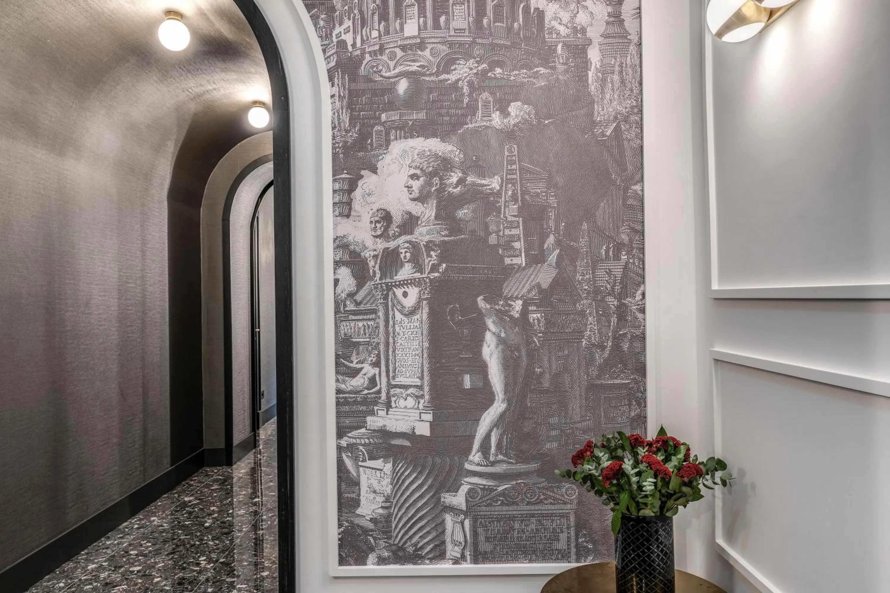 Decorative detail in Residenza Piranesi Boutique Hotel