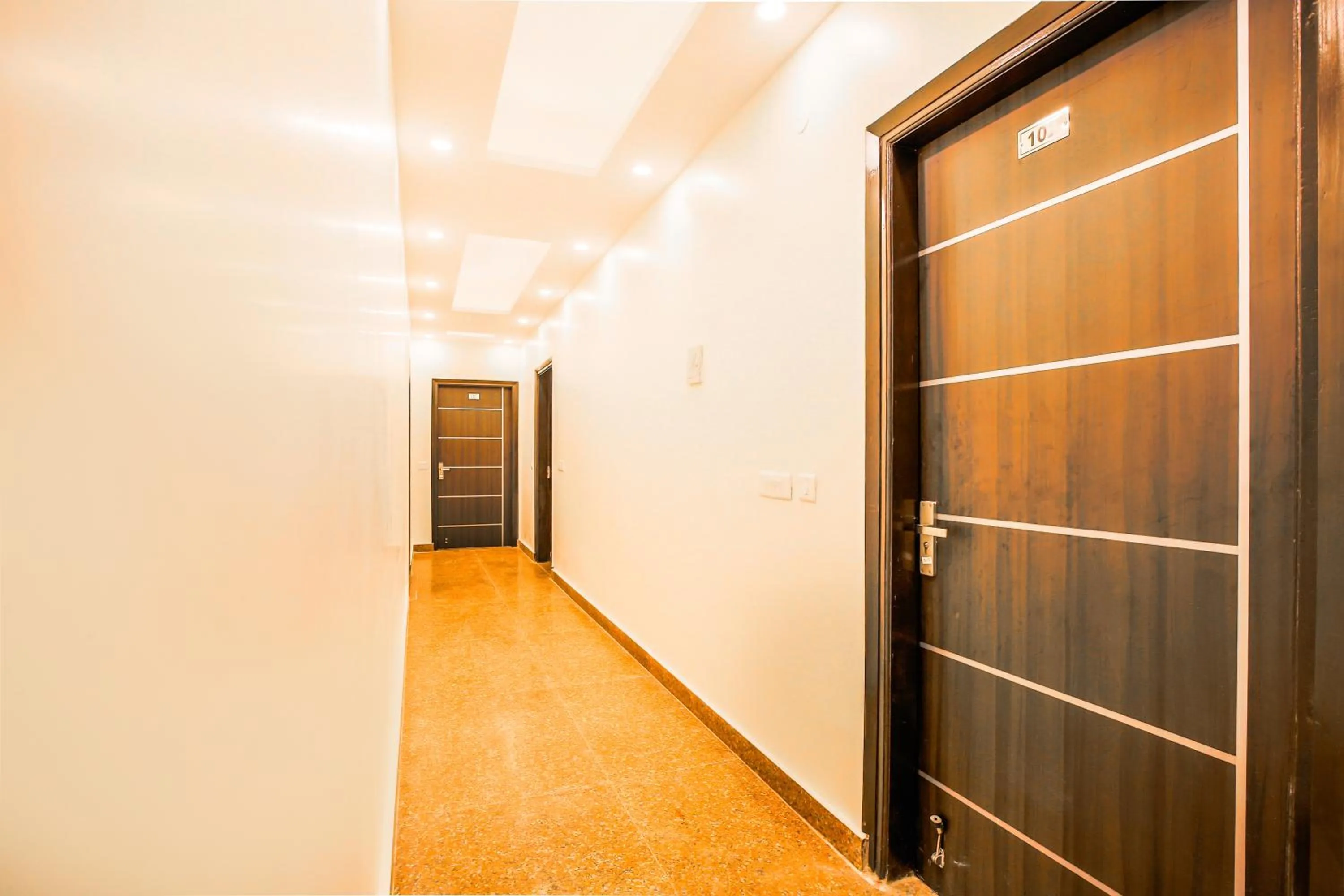 Facade/entrance in Embellish Inn