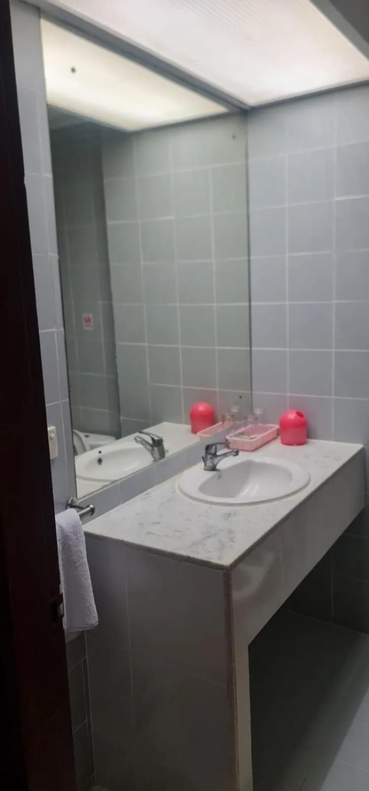 Bathroom in Paradise Hotel