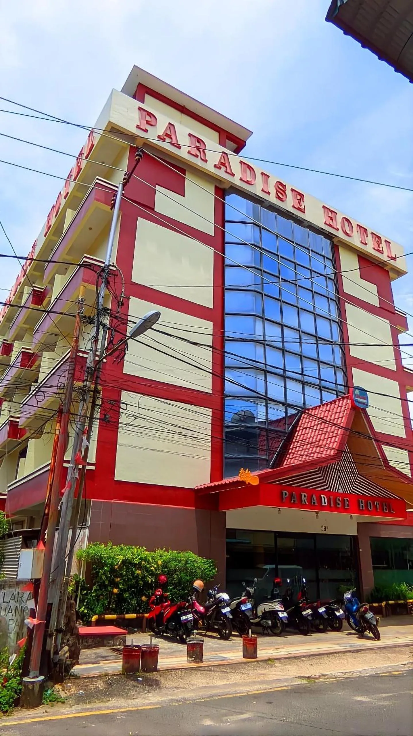 Property building in Paradise Hotel