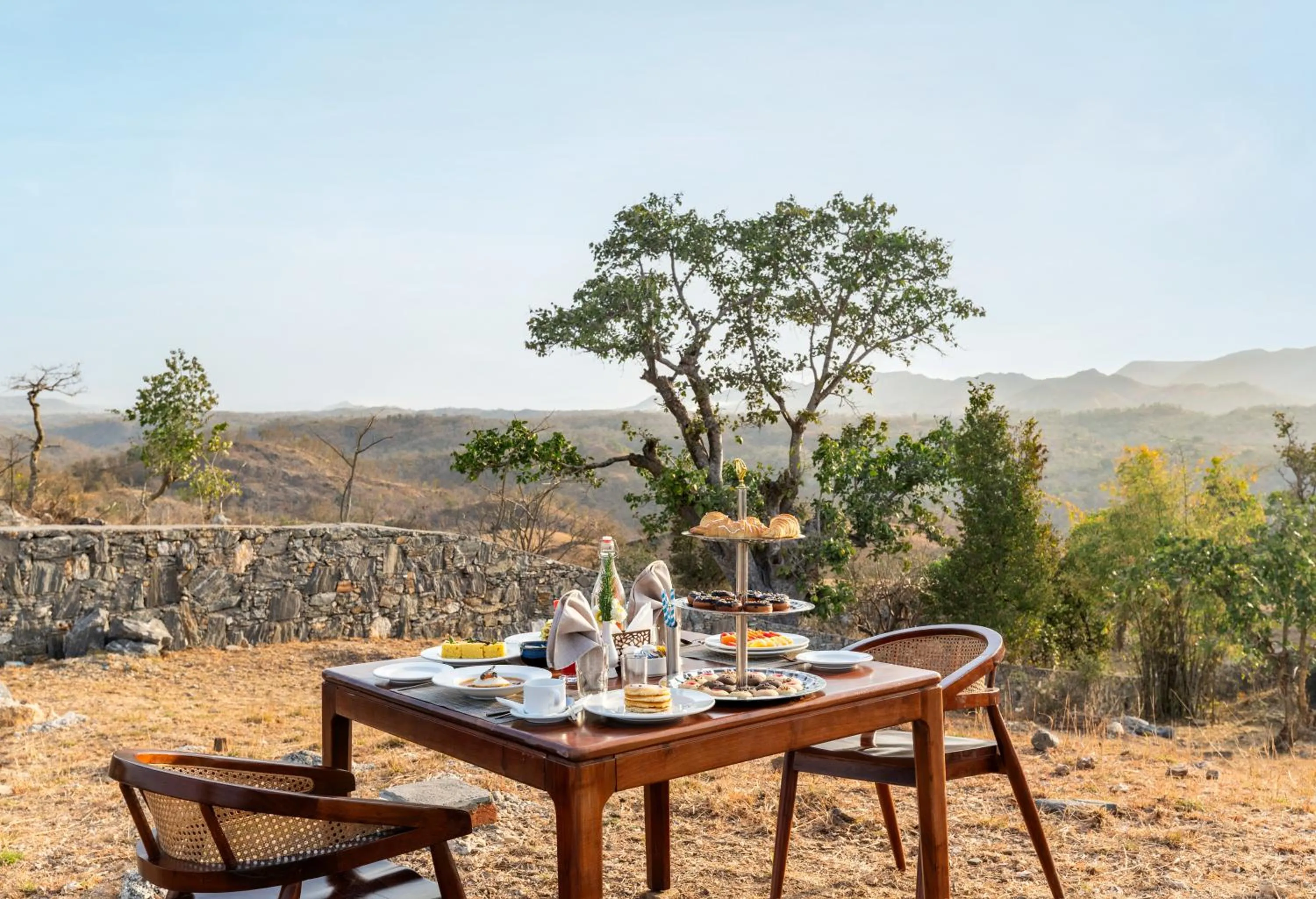 Food and drinks in Sajjan Bagh Resort Kumbhalgarh