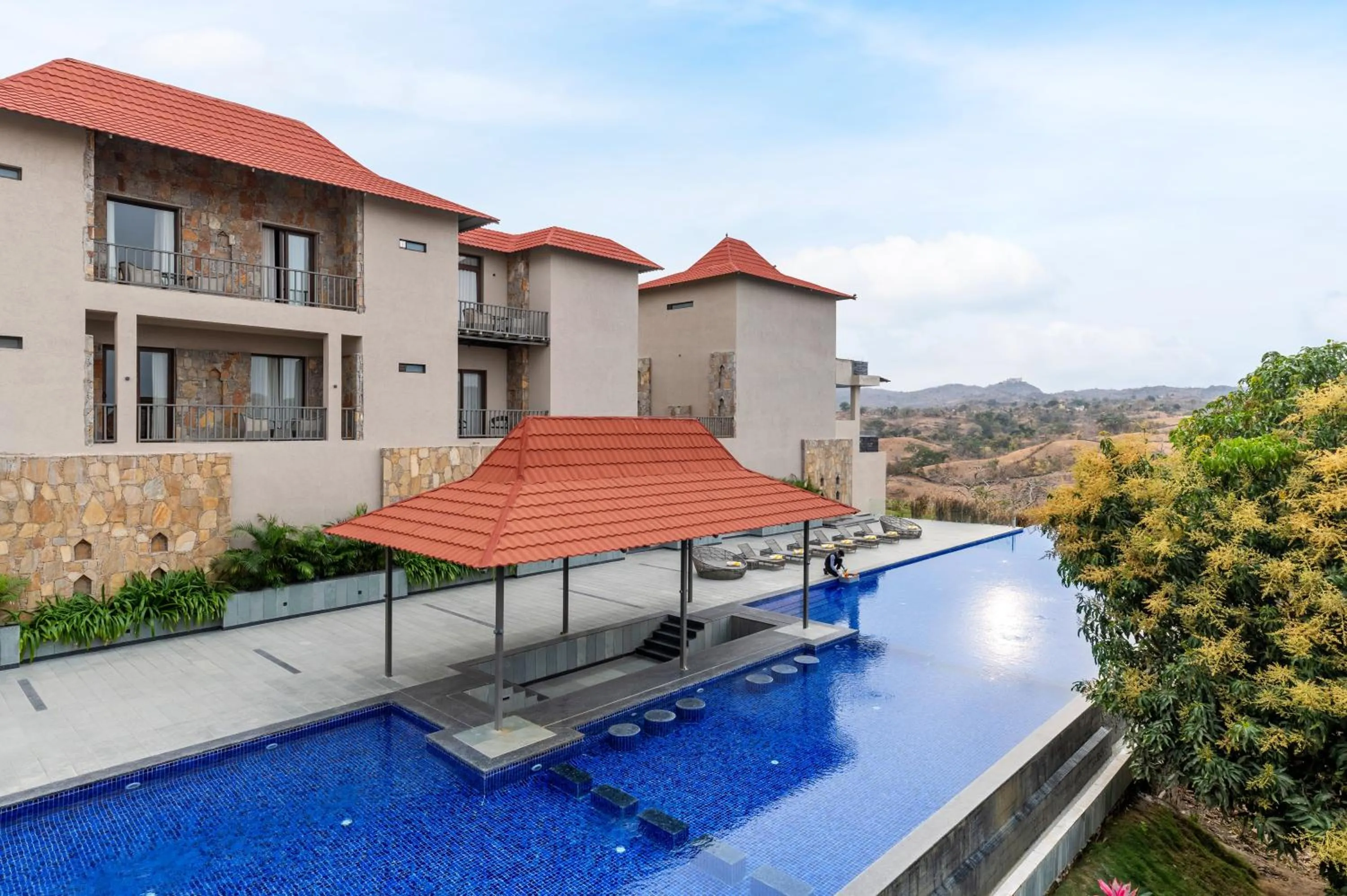 Swimming pool in Sajjan Bagh Resort Kumbhalgarh