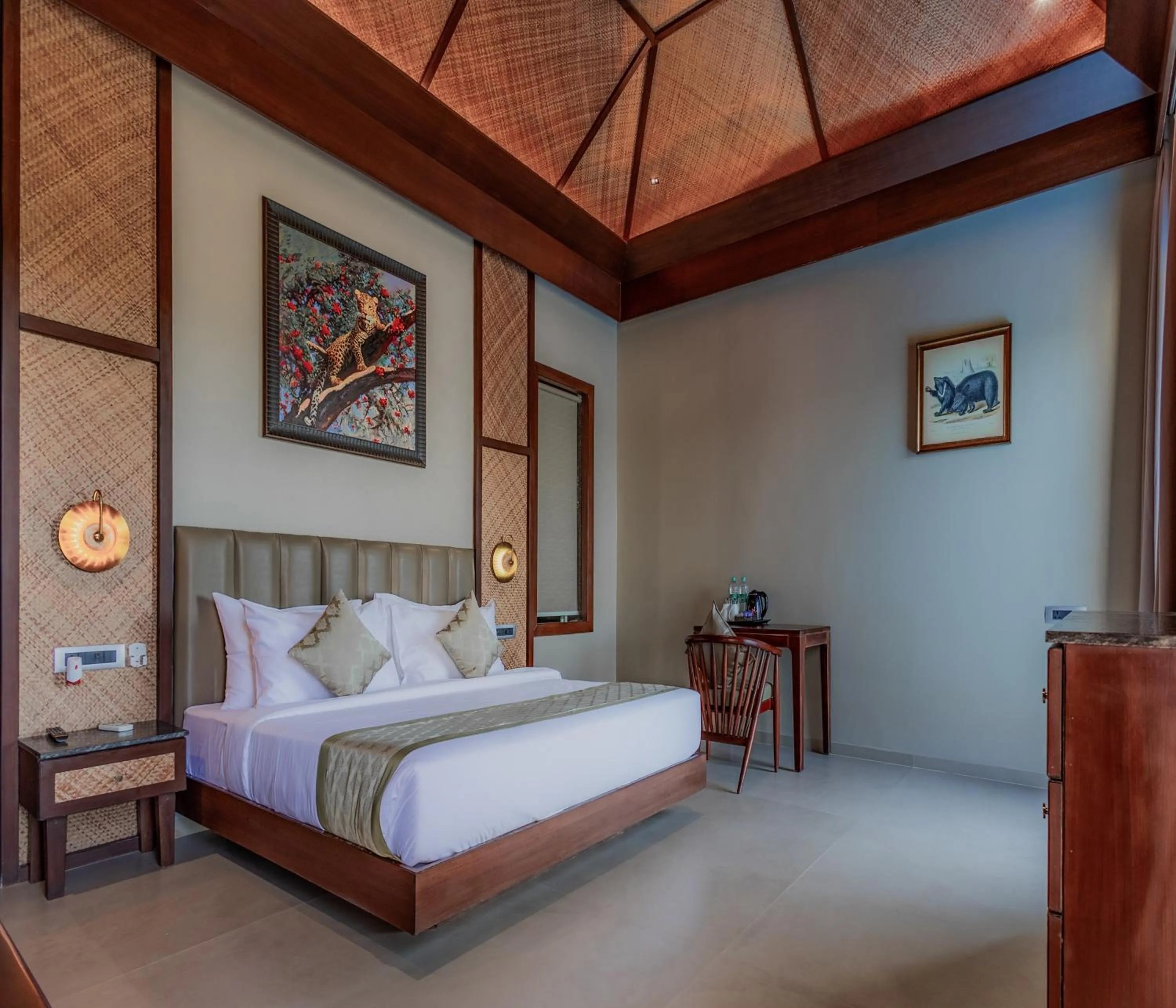 Bed in Sajjan Bagh Resort Kumbhalgarh