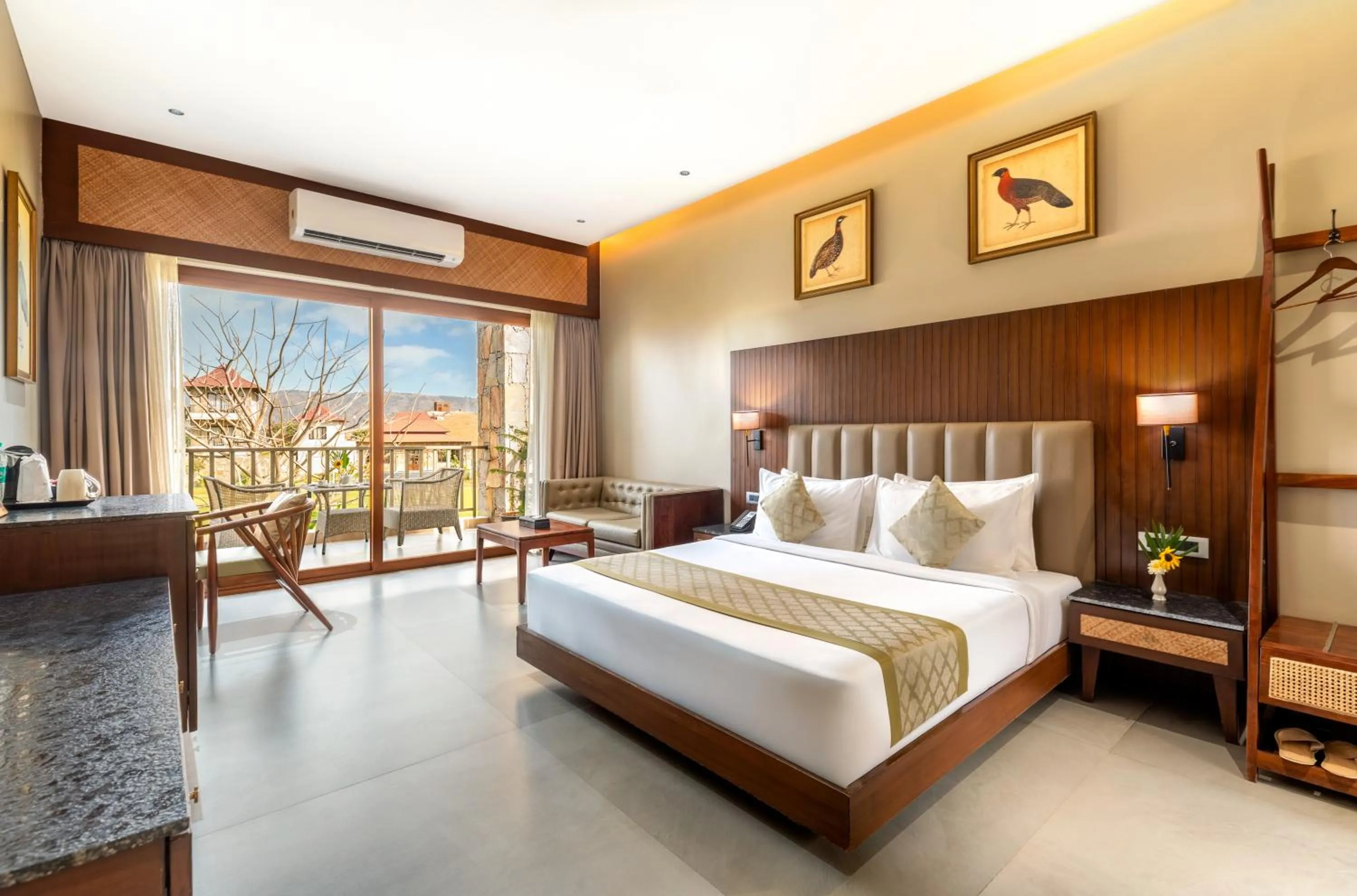 Bed in Sajjan Bagh Resort Kumbhalgarh