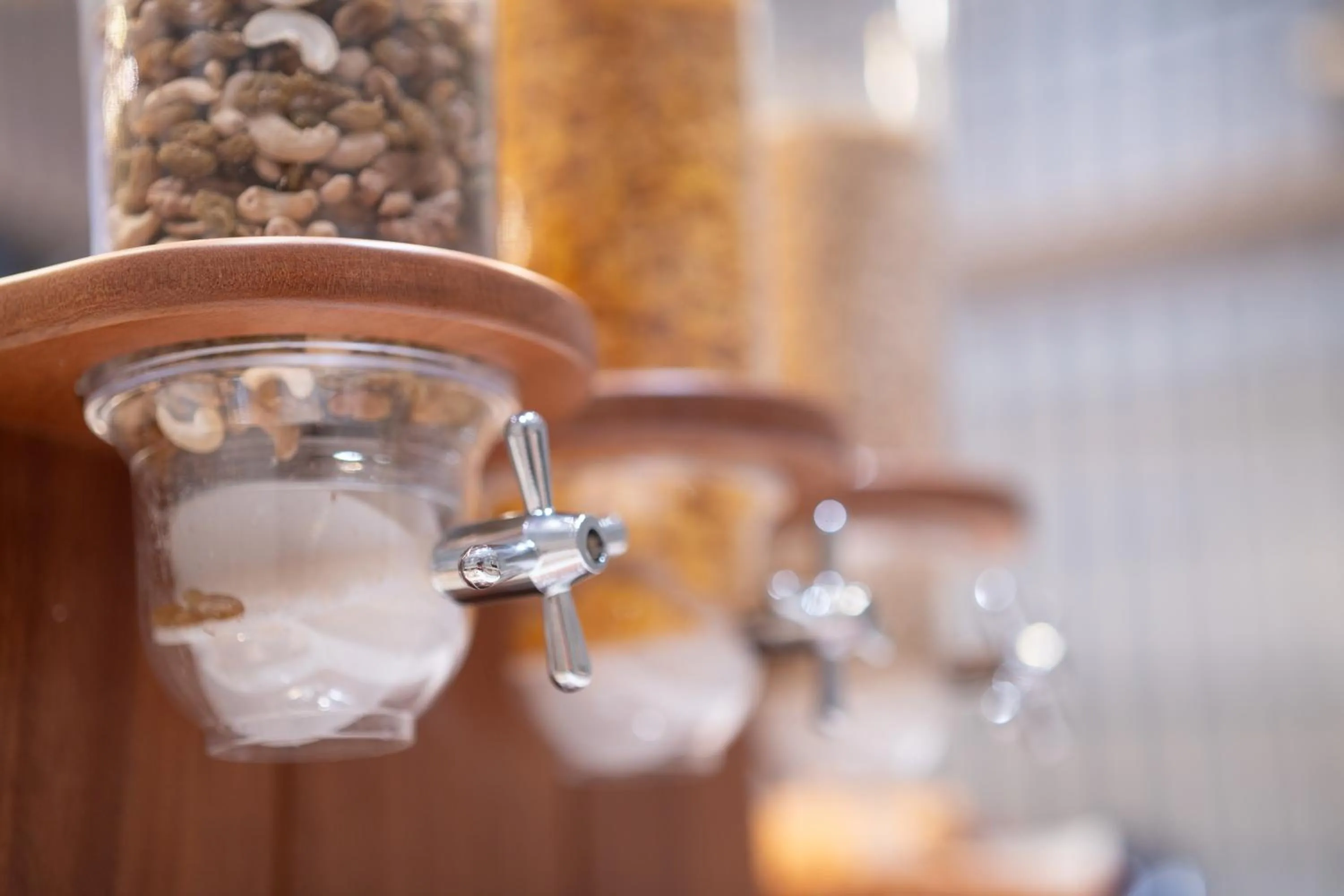 Breakfast in Holiday Inn Express Shanghai Hongqiao Linkong by IHG